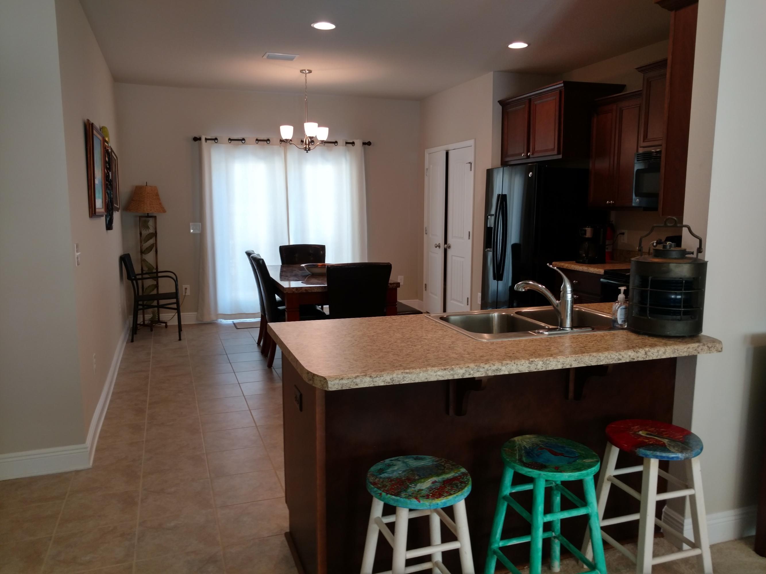 LAGRANGE LANDING - Residential