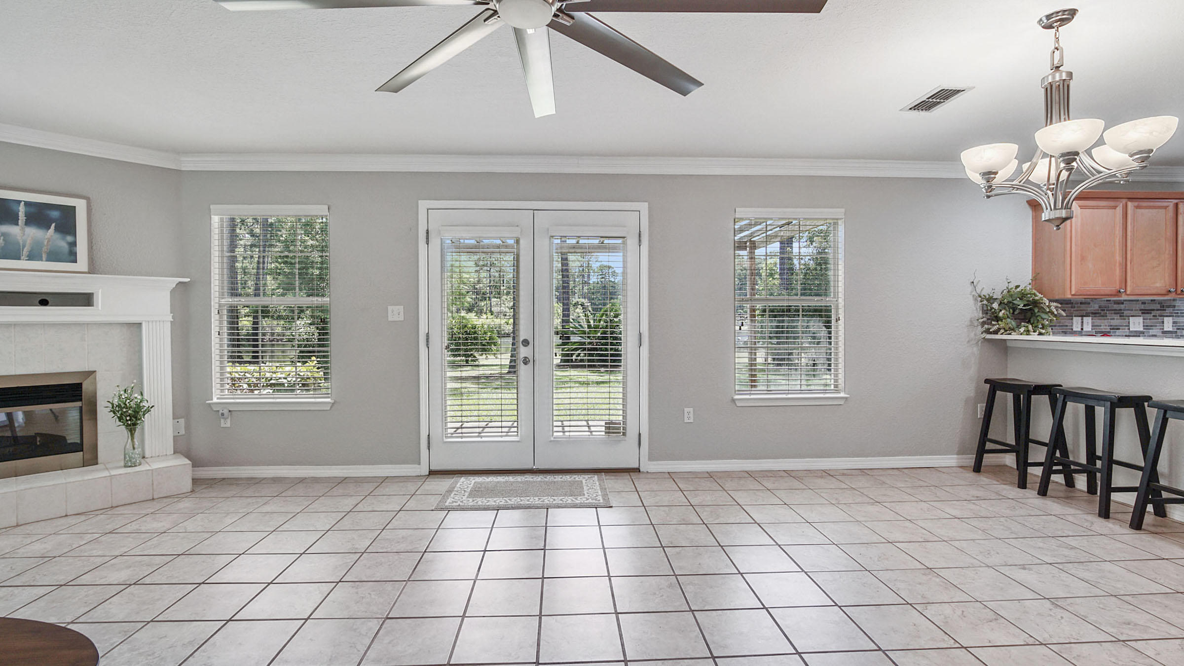 DRIFTWOOD ESTATES - Residential Lease