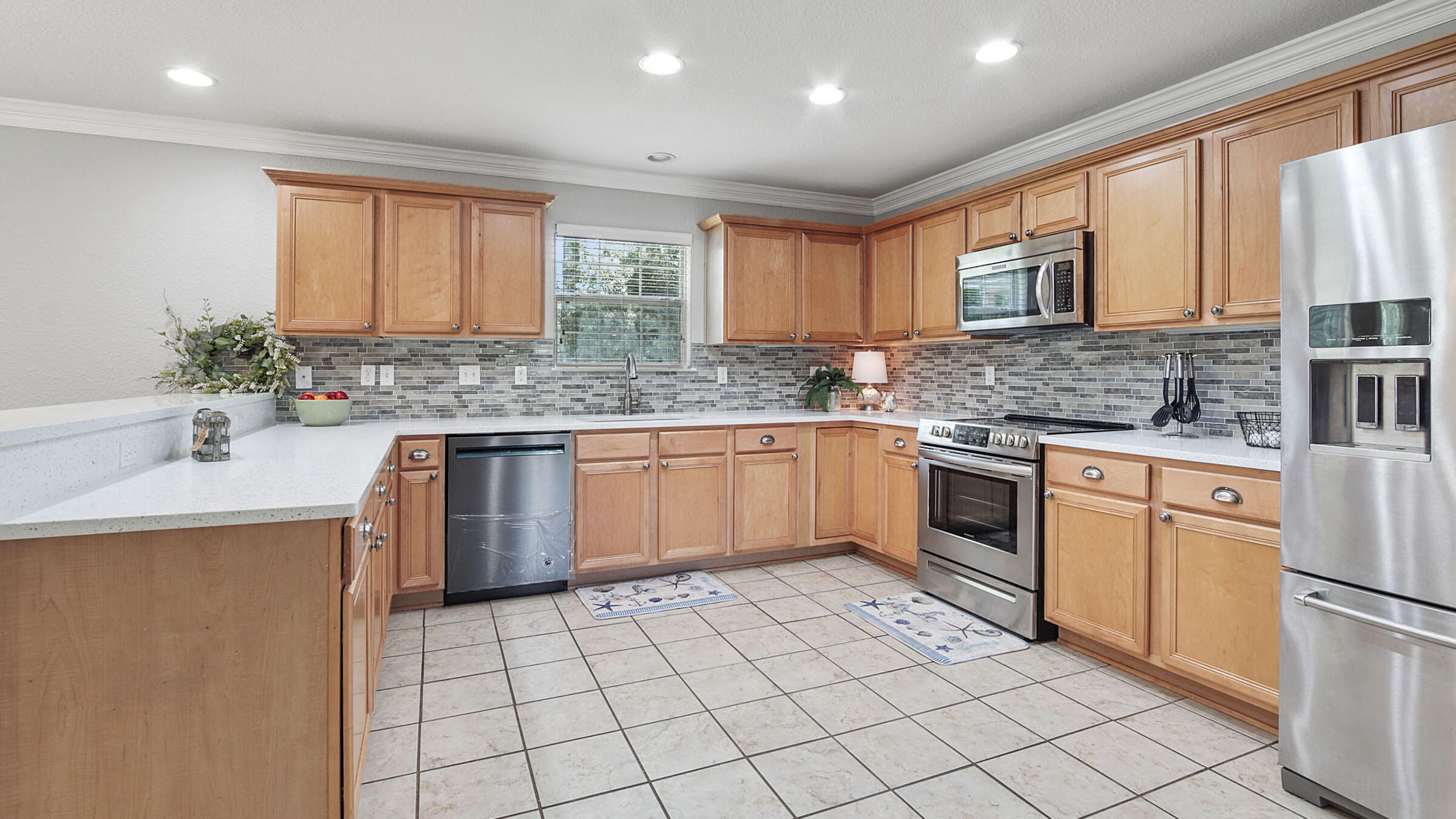 DRIFTWOOD ESTATES - Residential Lease