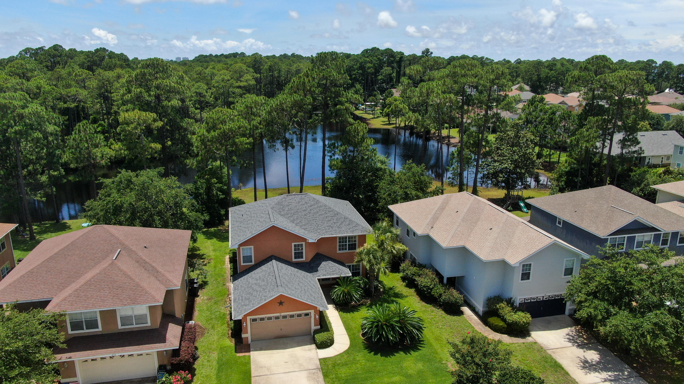 DRIFTWOOD ESTATES - Residential Lease