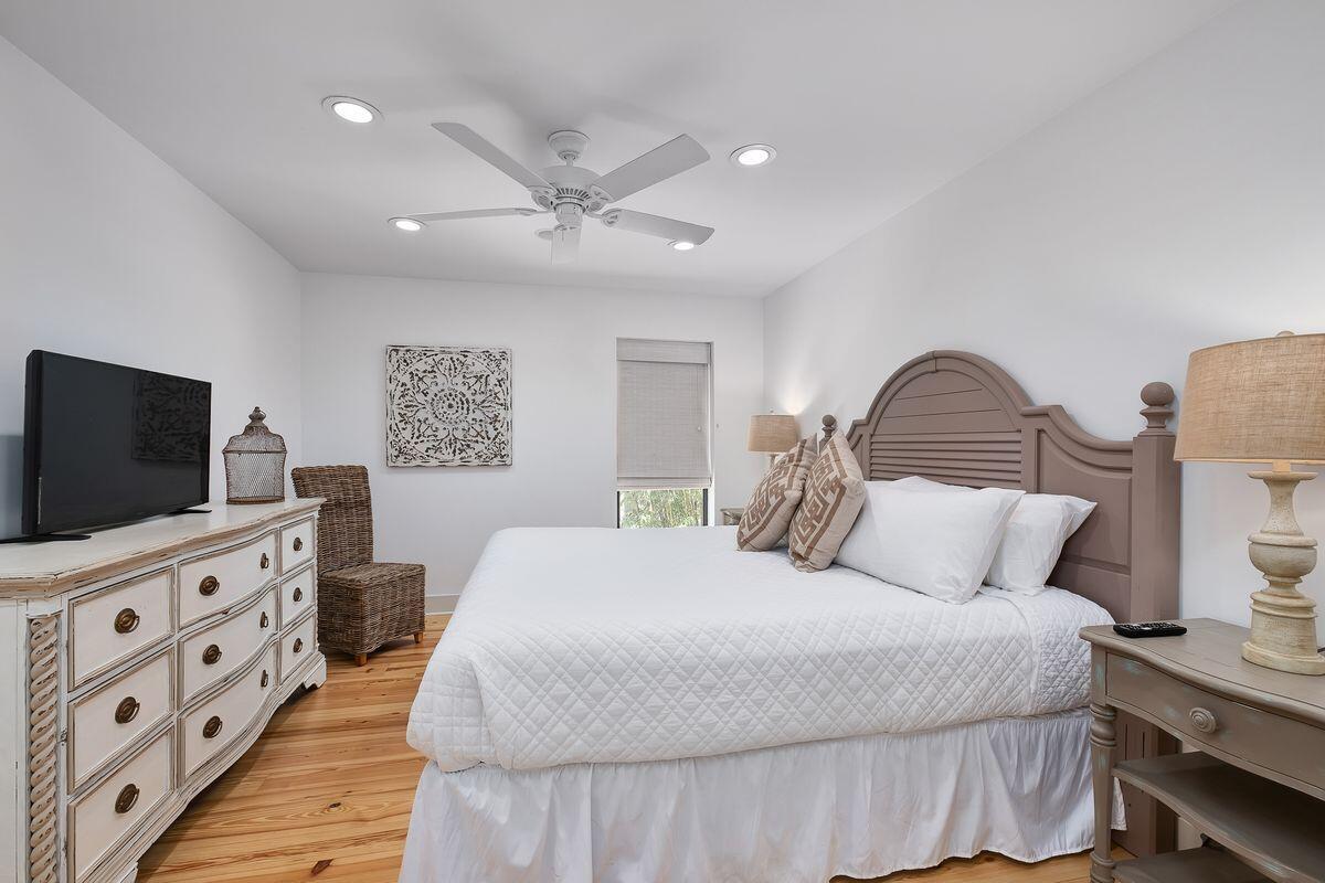 SEAGROVE 5TH ADDN - Residential