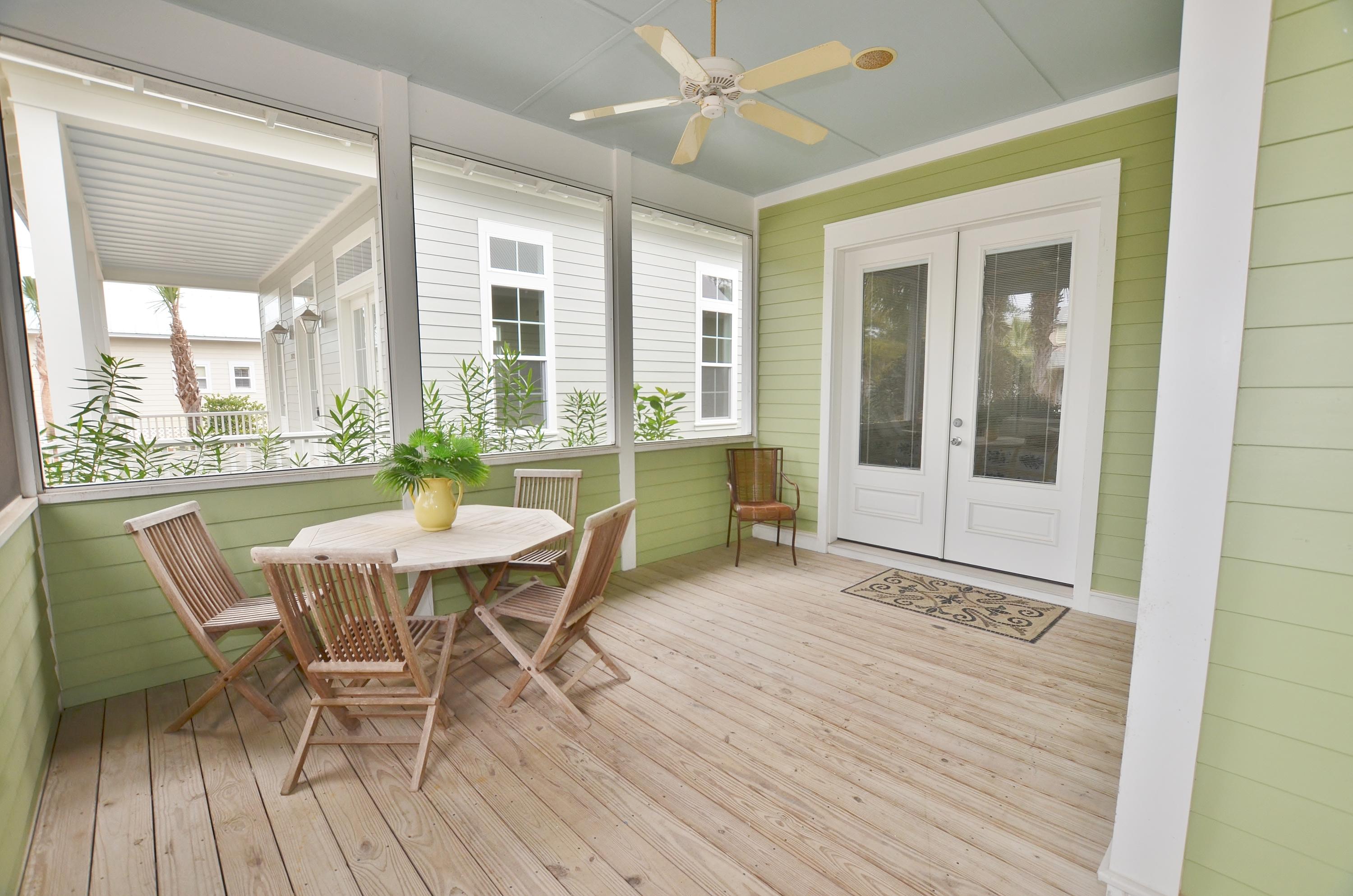 CRYSTAL LAKE - Residential Lease