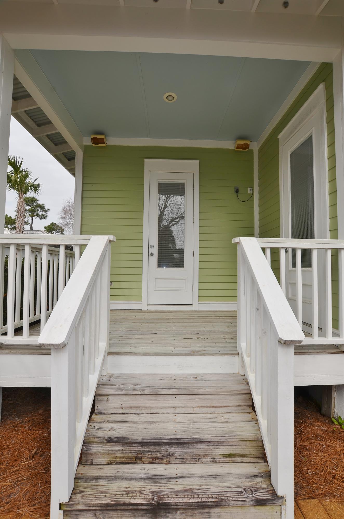 CRYSTAL LAKE - Residential Lease