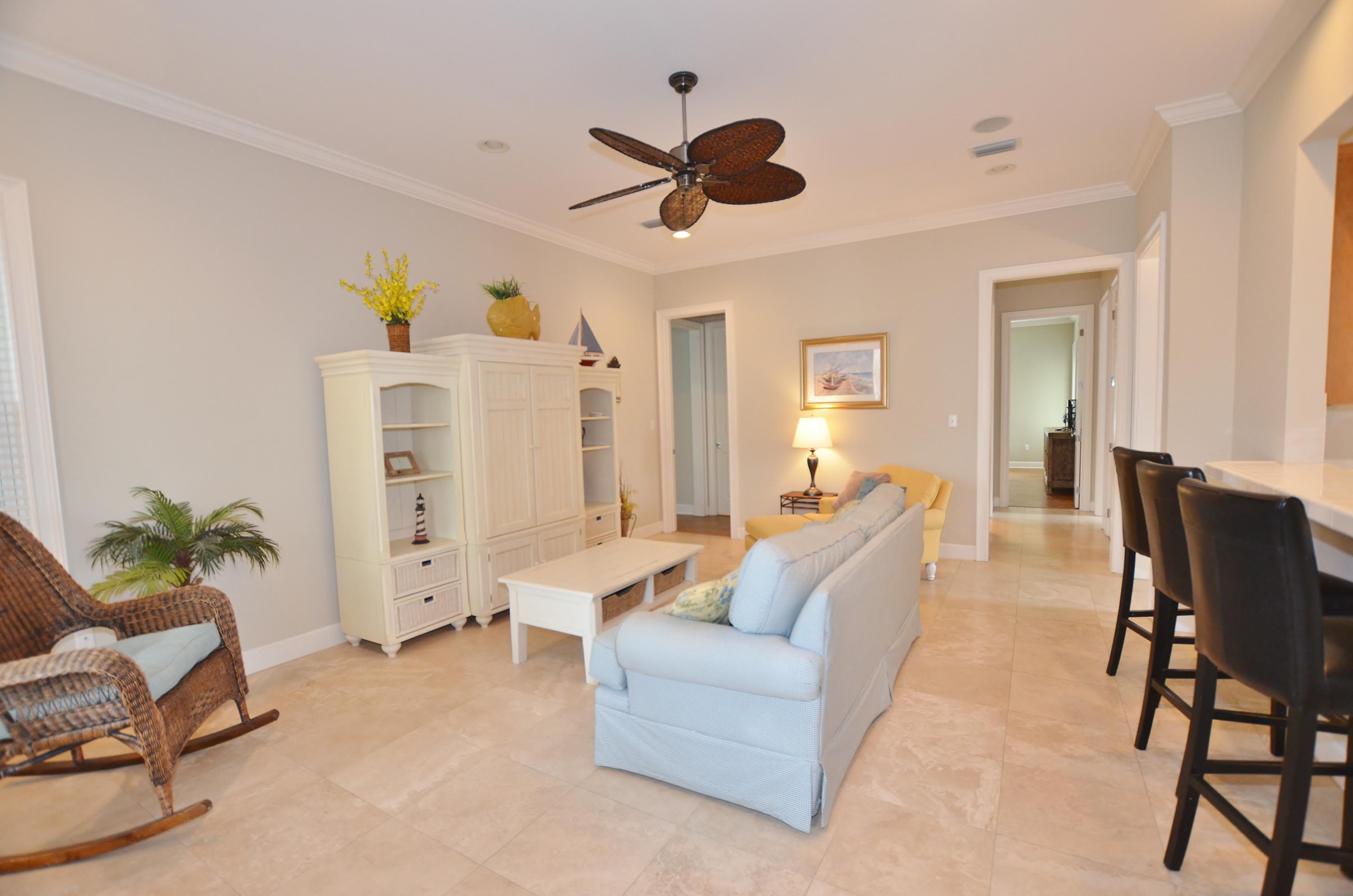 CRYSTAL LAKE - Residential Lease