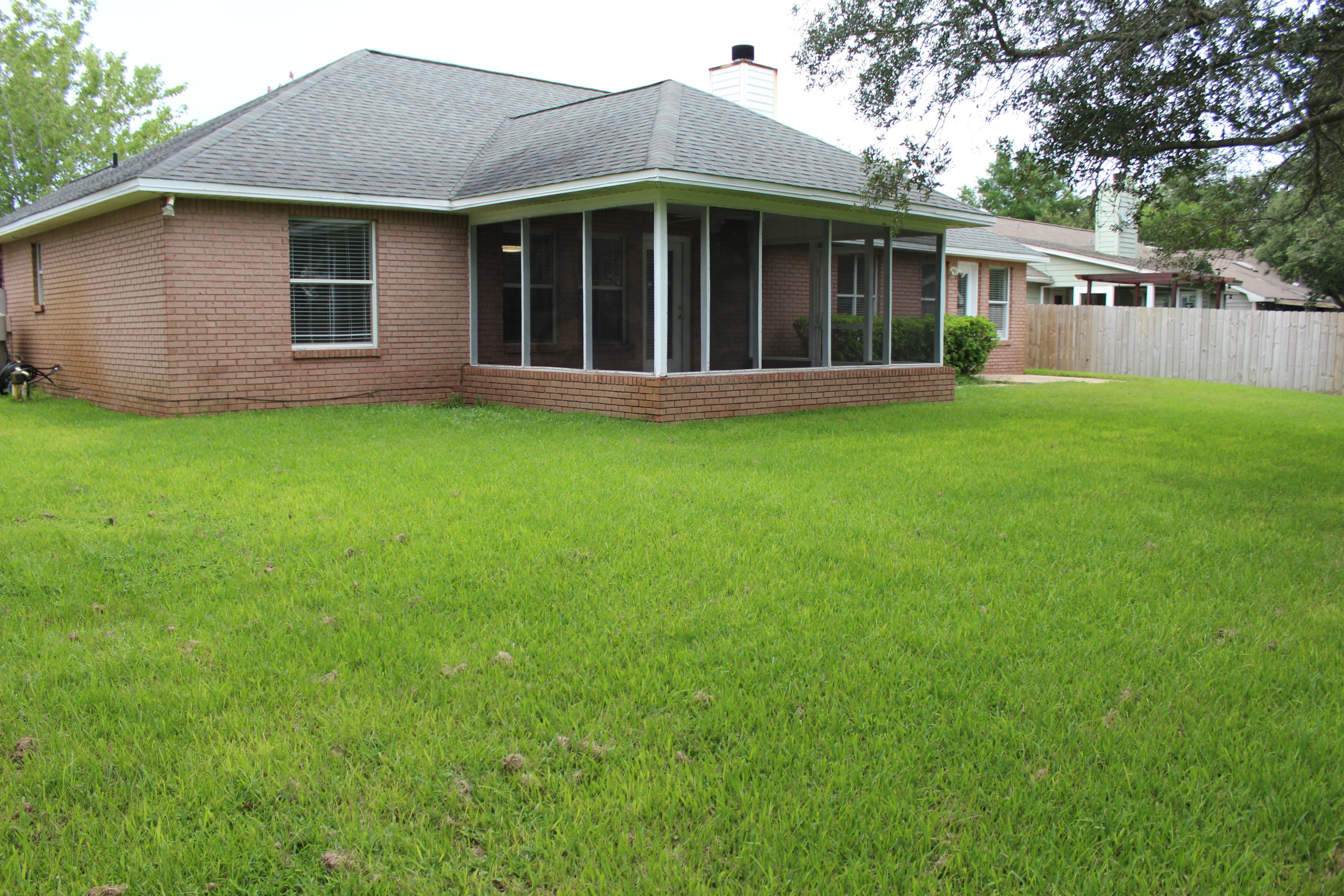 KELL-AIRE GARDENS - Residential