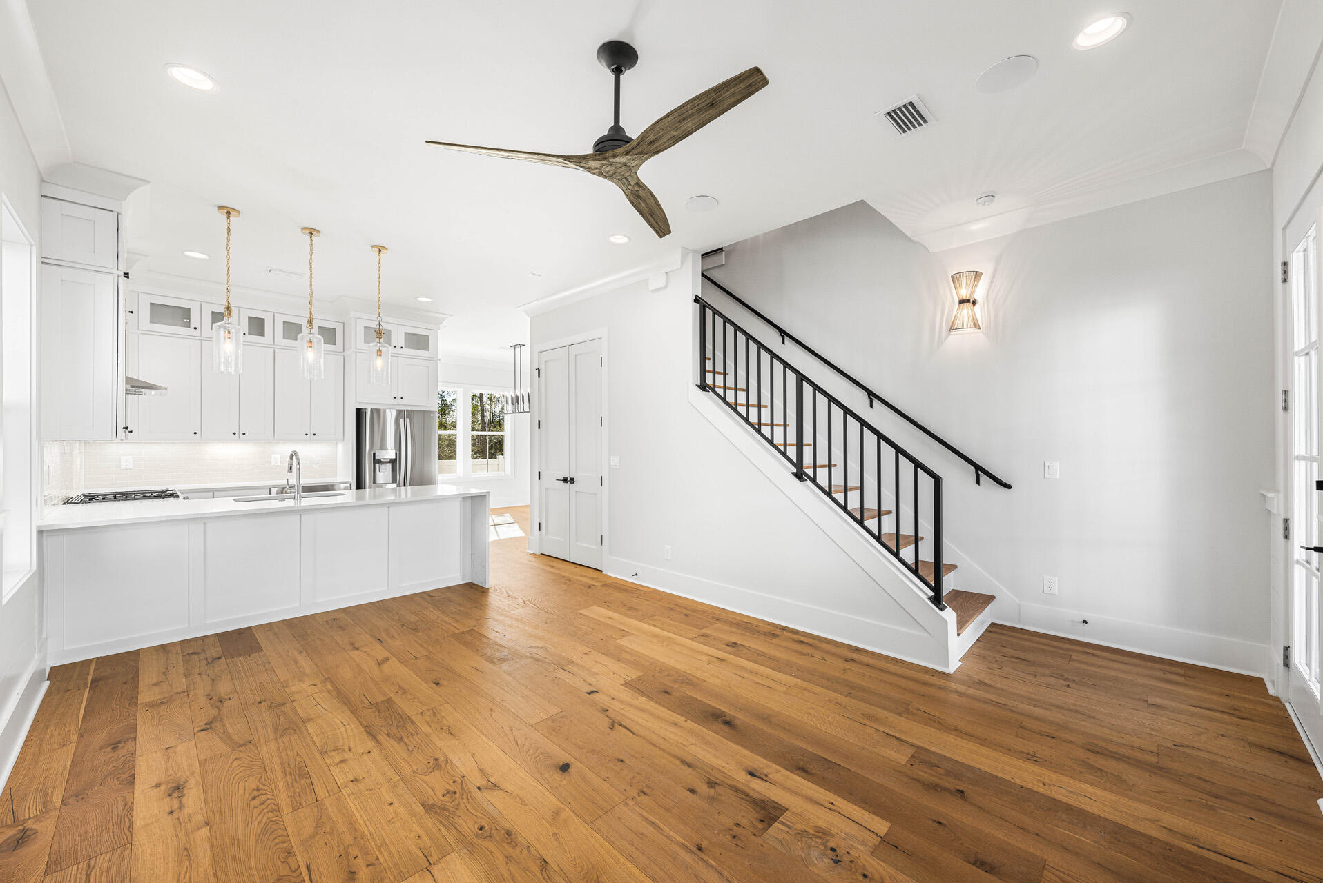 Century 393 - Residential