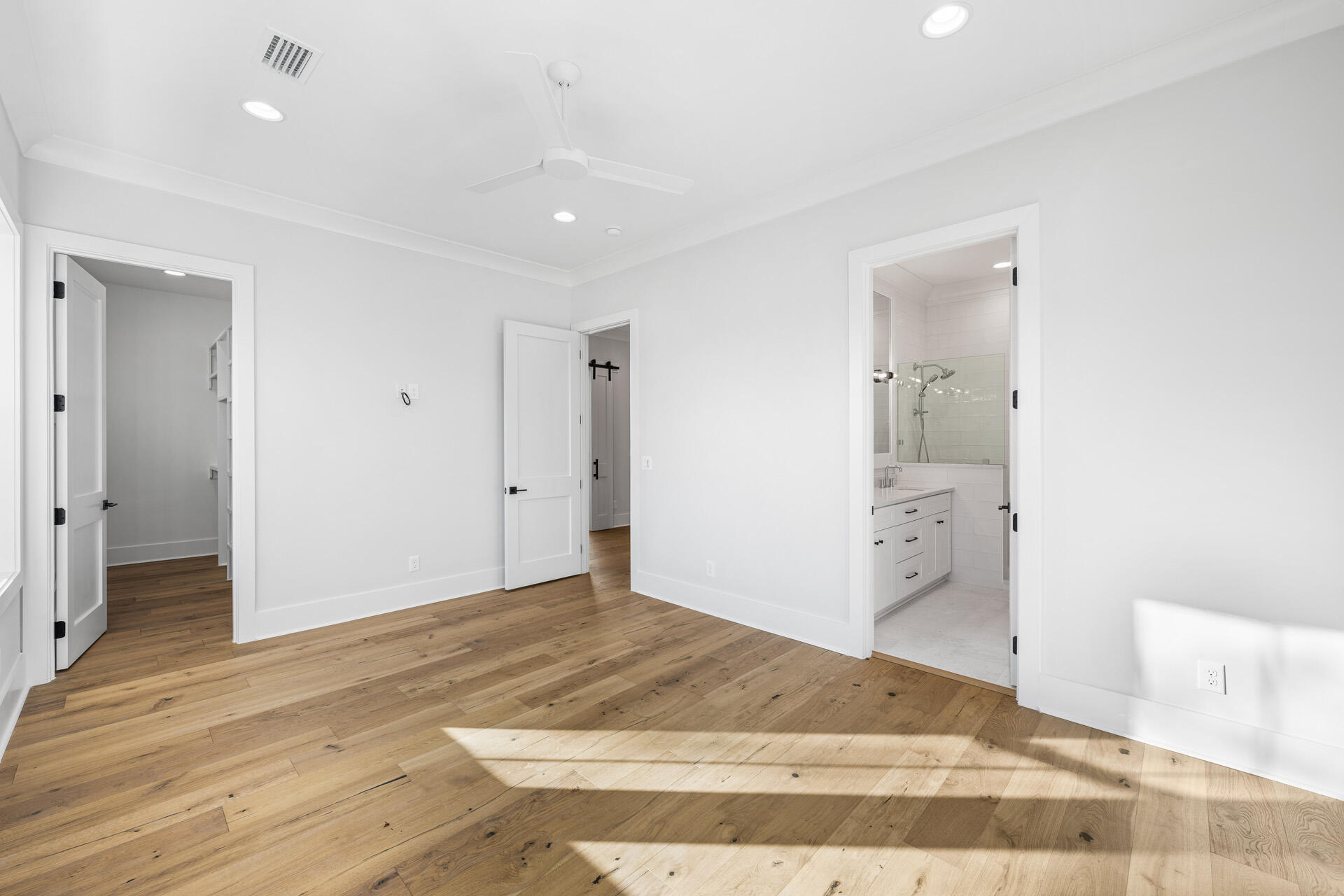 Century 393 - Residential