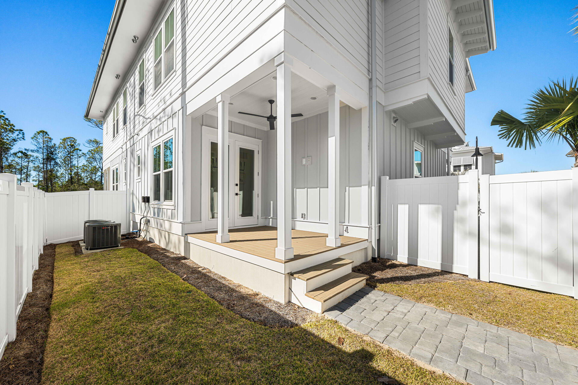 Century 393 - Residential