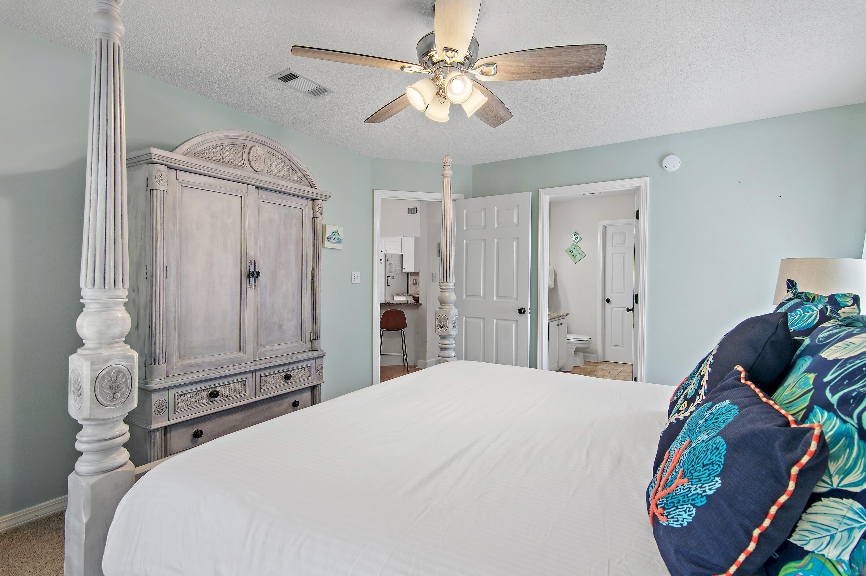 MARAVILLA COTTAGES - Residential