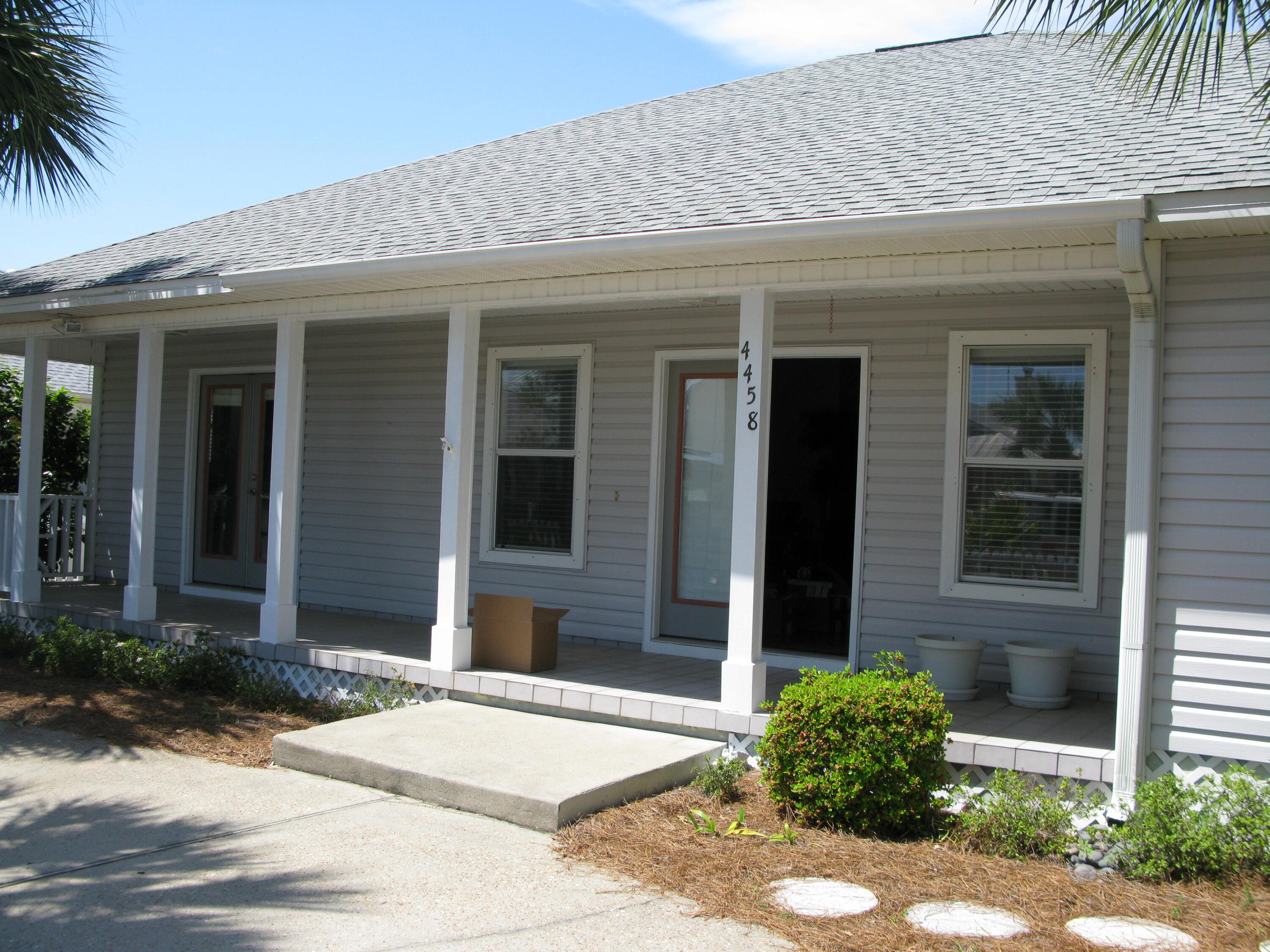 CRYSTAL BEACH COTTAGES PH 2 - Residential