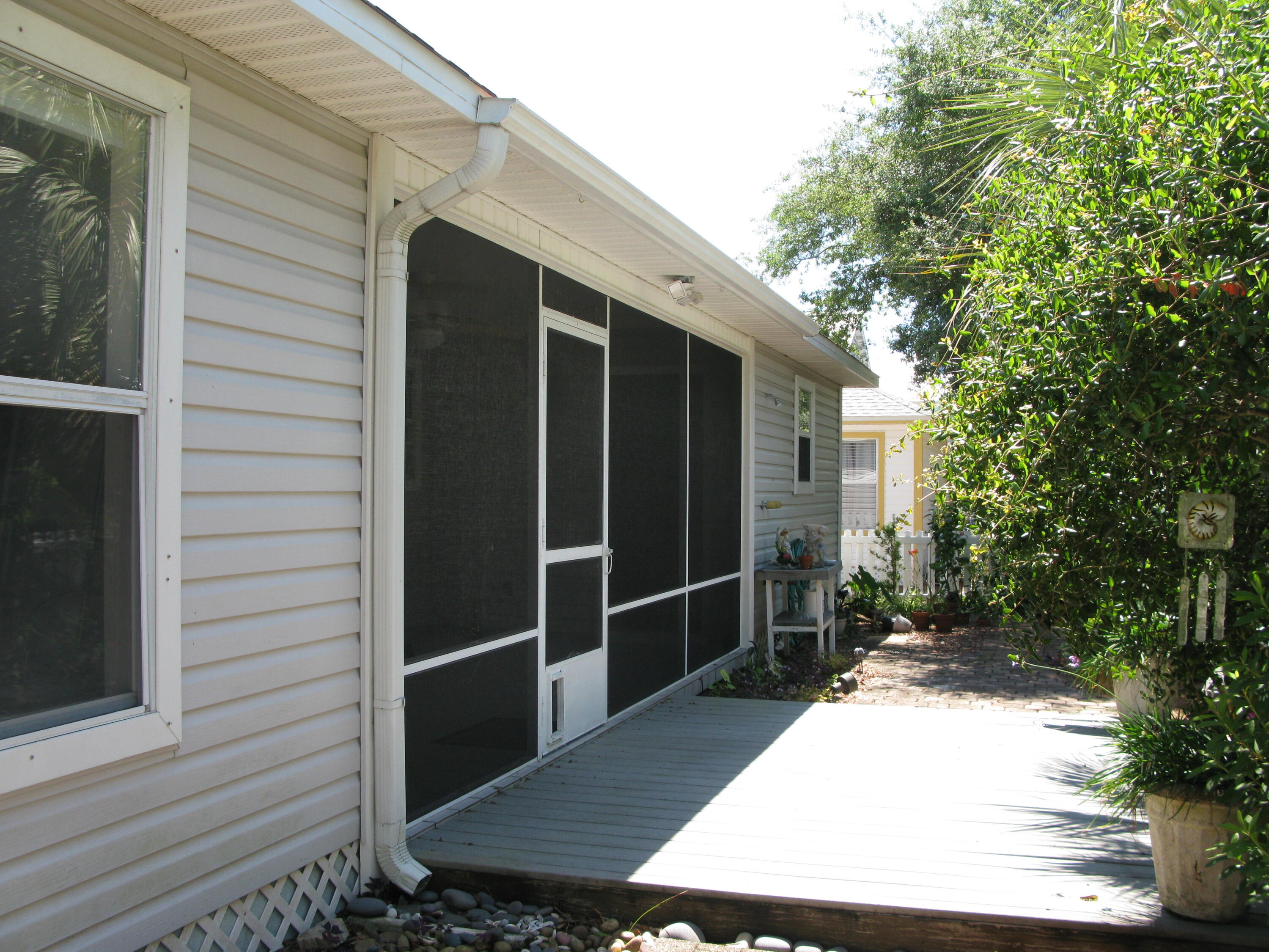 CRYSTAL BEACH COTTAGES PH 2 - Residential