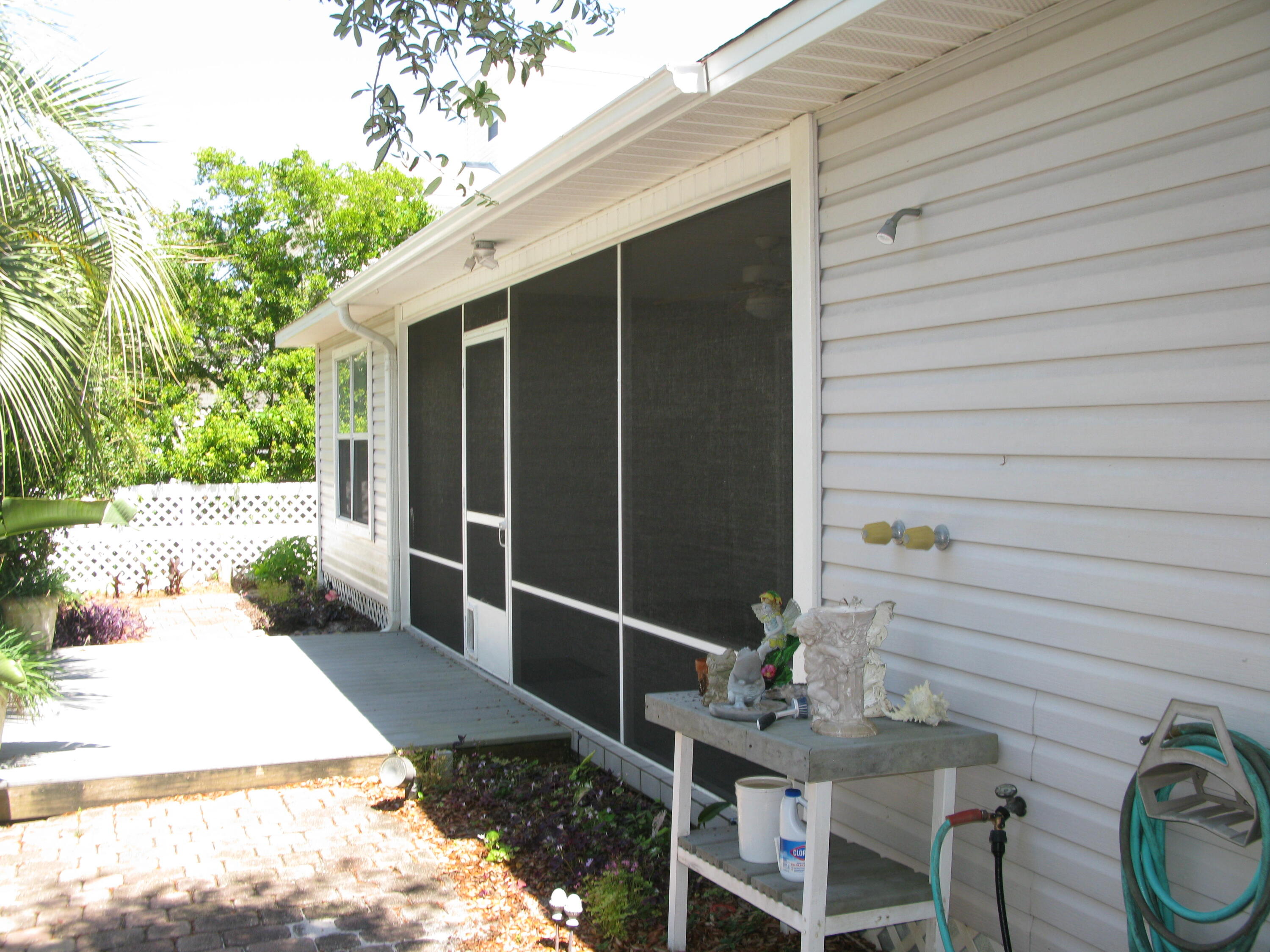 CRYSTAL BEACH COTTAGES PH 2 - Residential