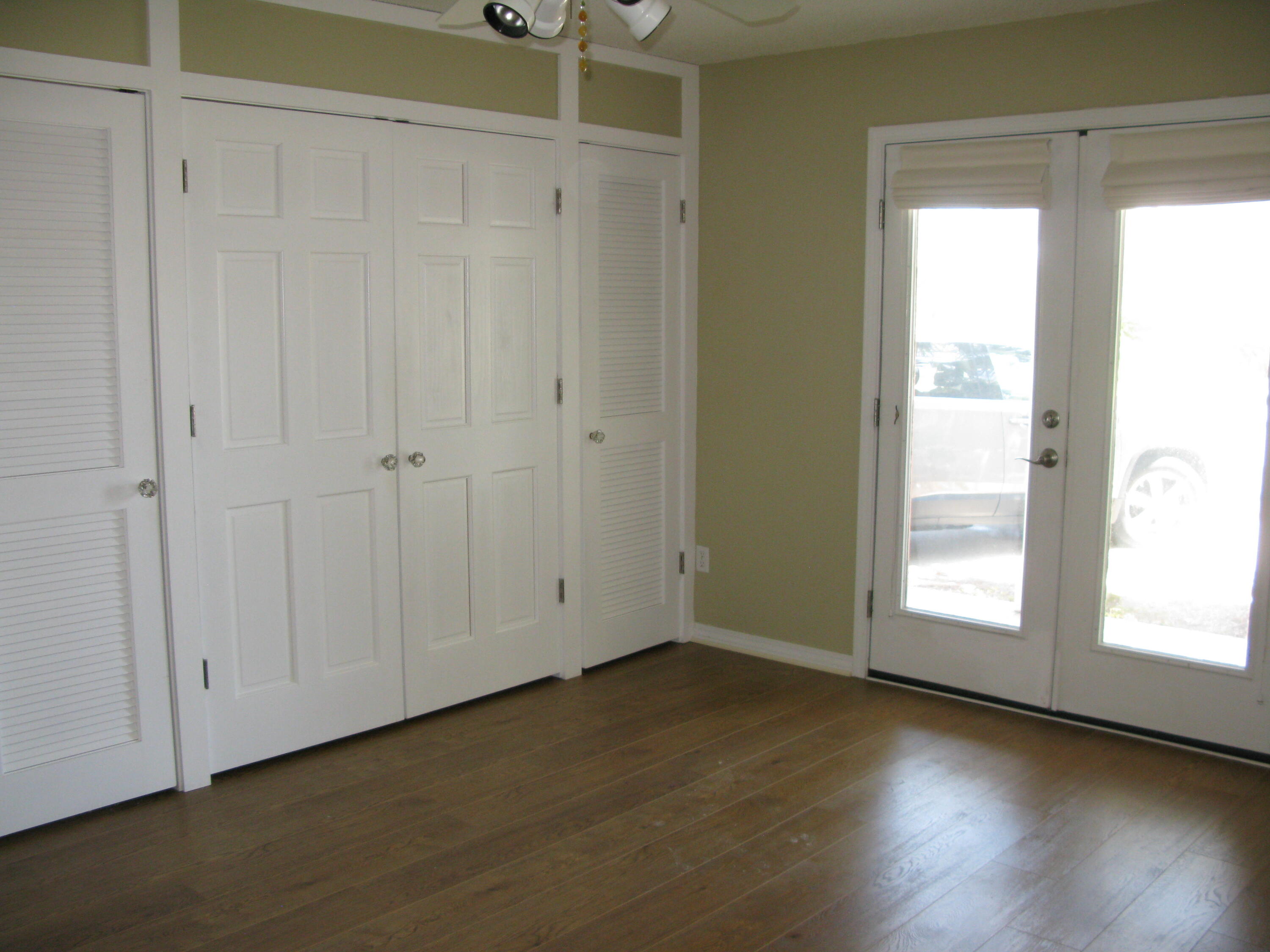 CRYSTAL BEACH COTTAGES PH 2 - Residential