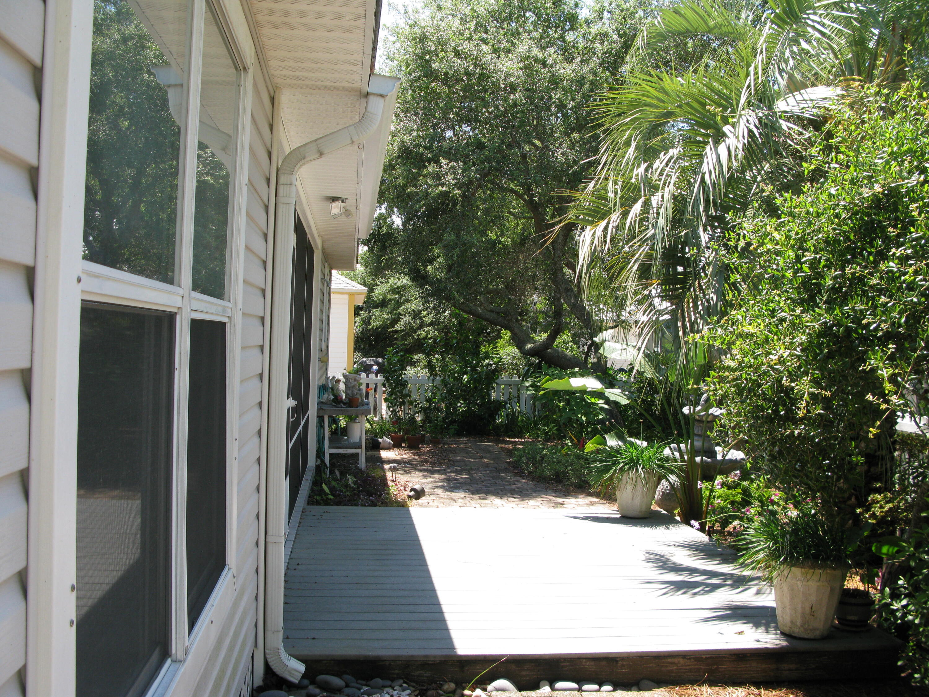 CRYSTAL BEACH COTTAGES PH 2 - Residential