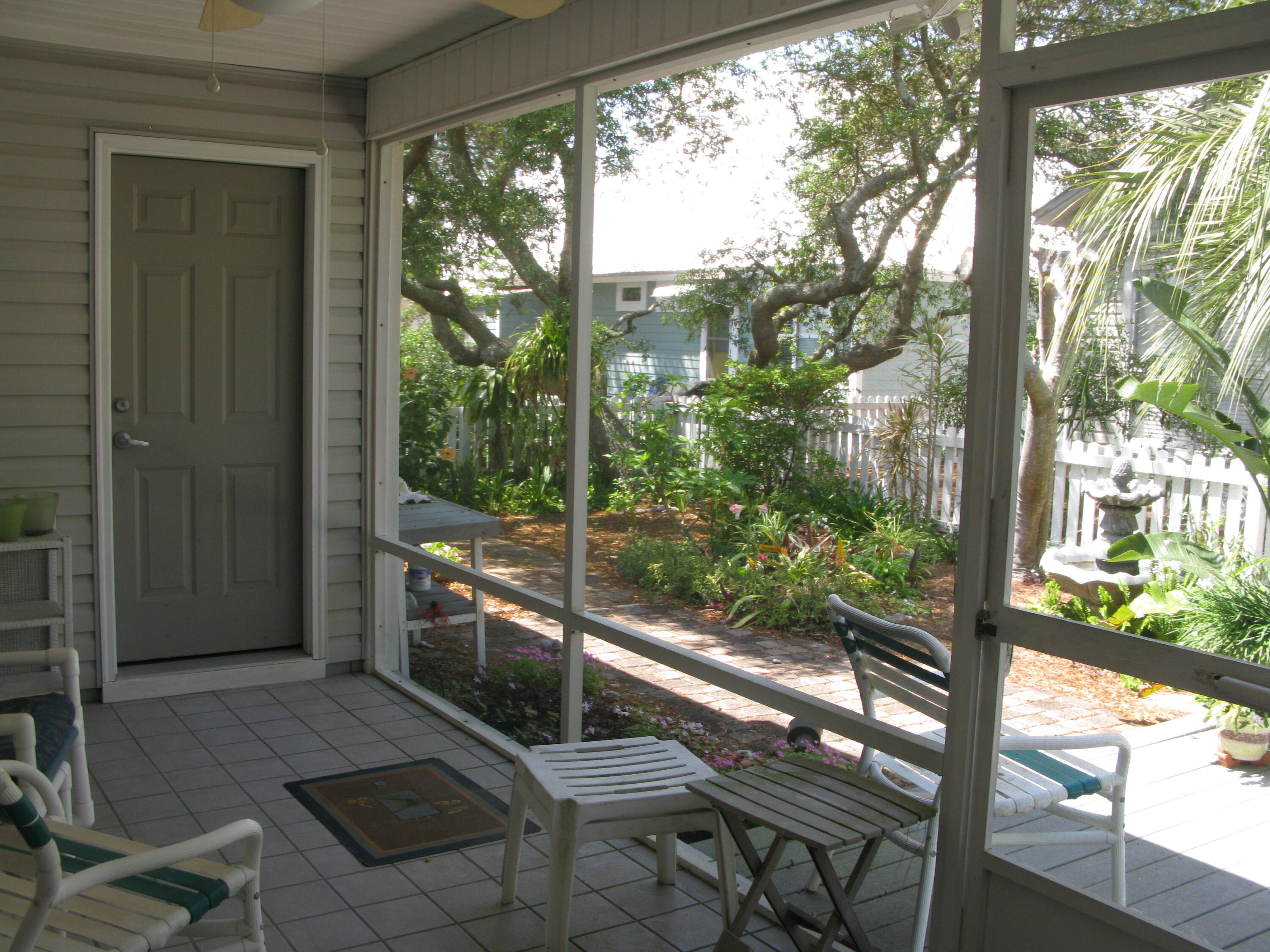 CRYSTAL BEACH COTTAGES PH 2 - Residential