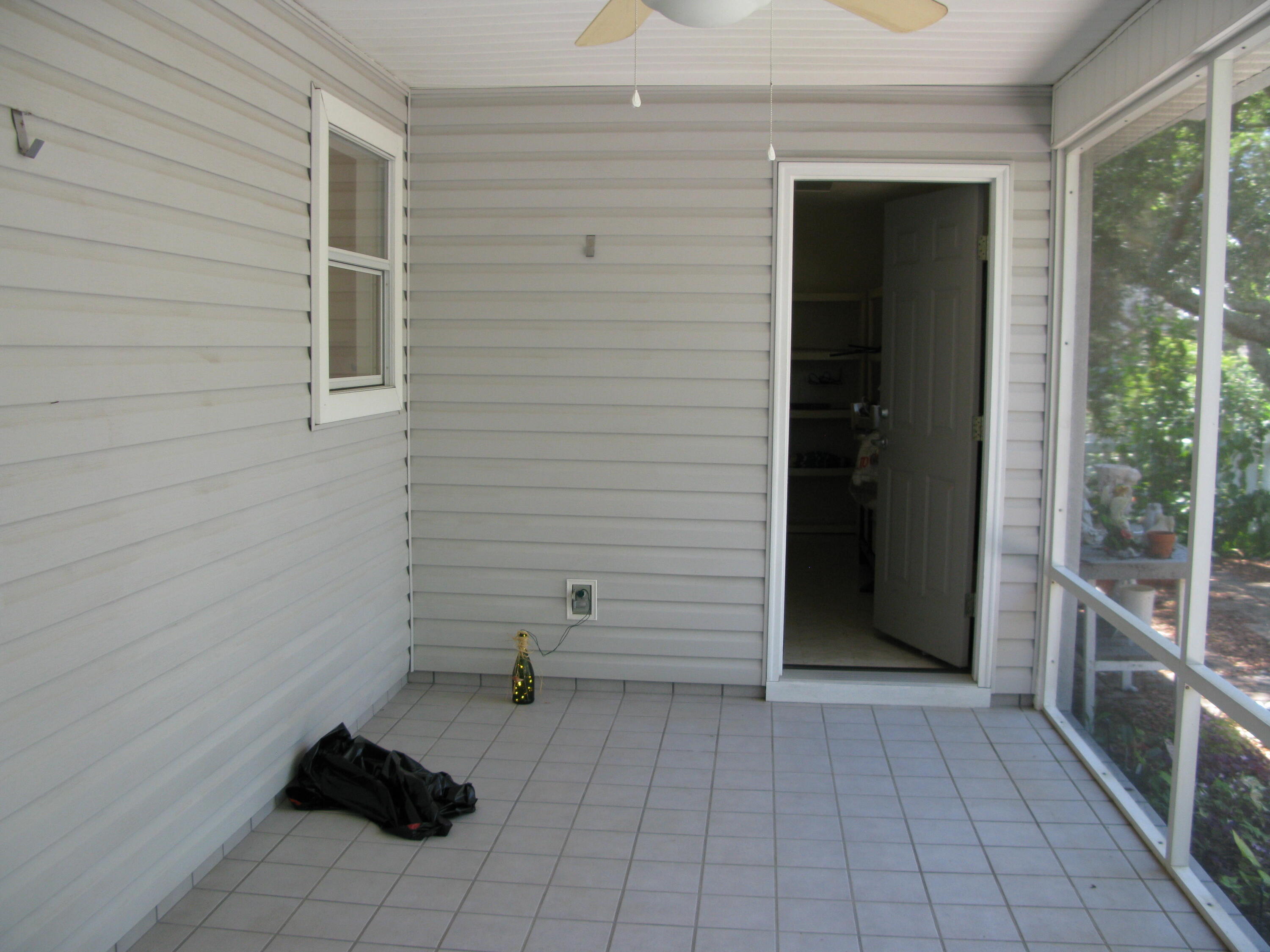 CRYSTAL BEACH COTTAGES PH 2 - Residential