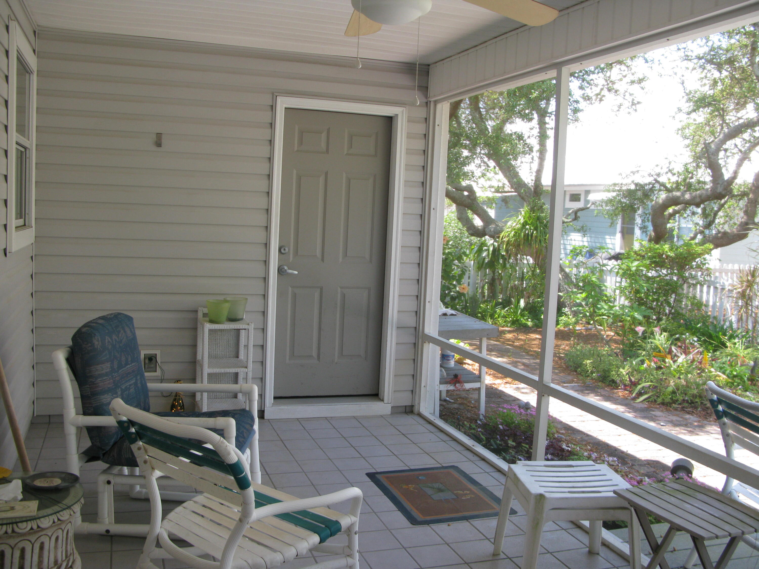 CRYSTAL BEACH COTTAGES PH 2 - Residential