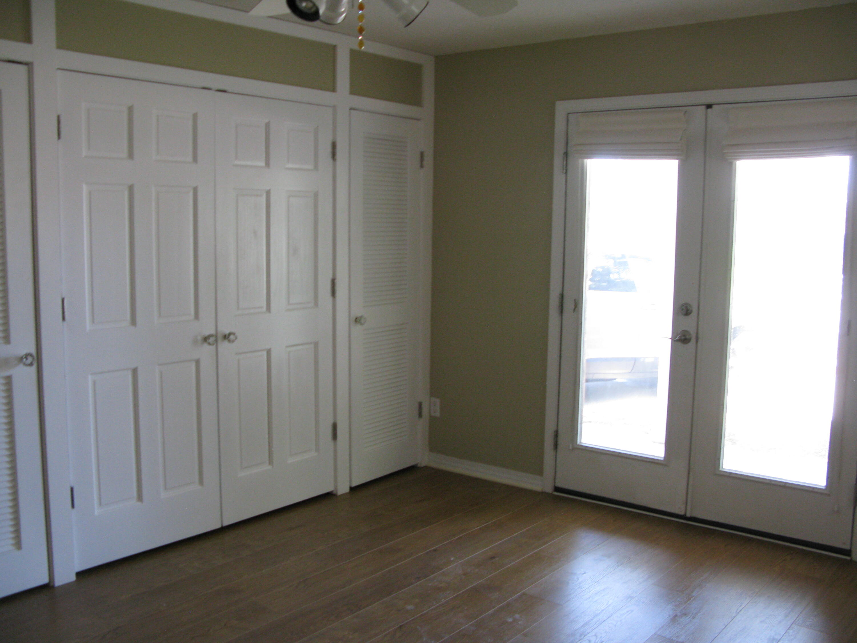 CRYSTAL BEACH COTTAGES PH 2 - Residential