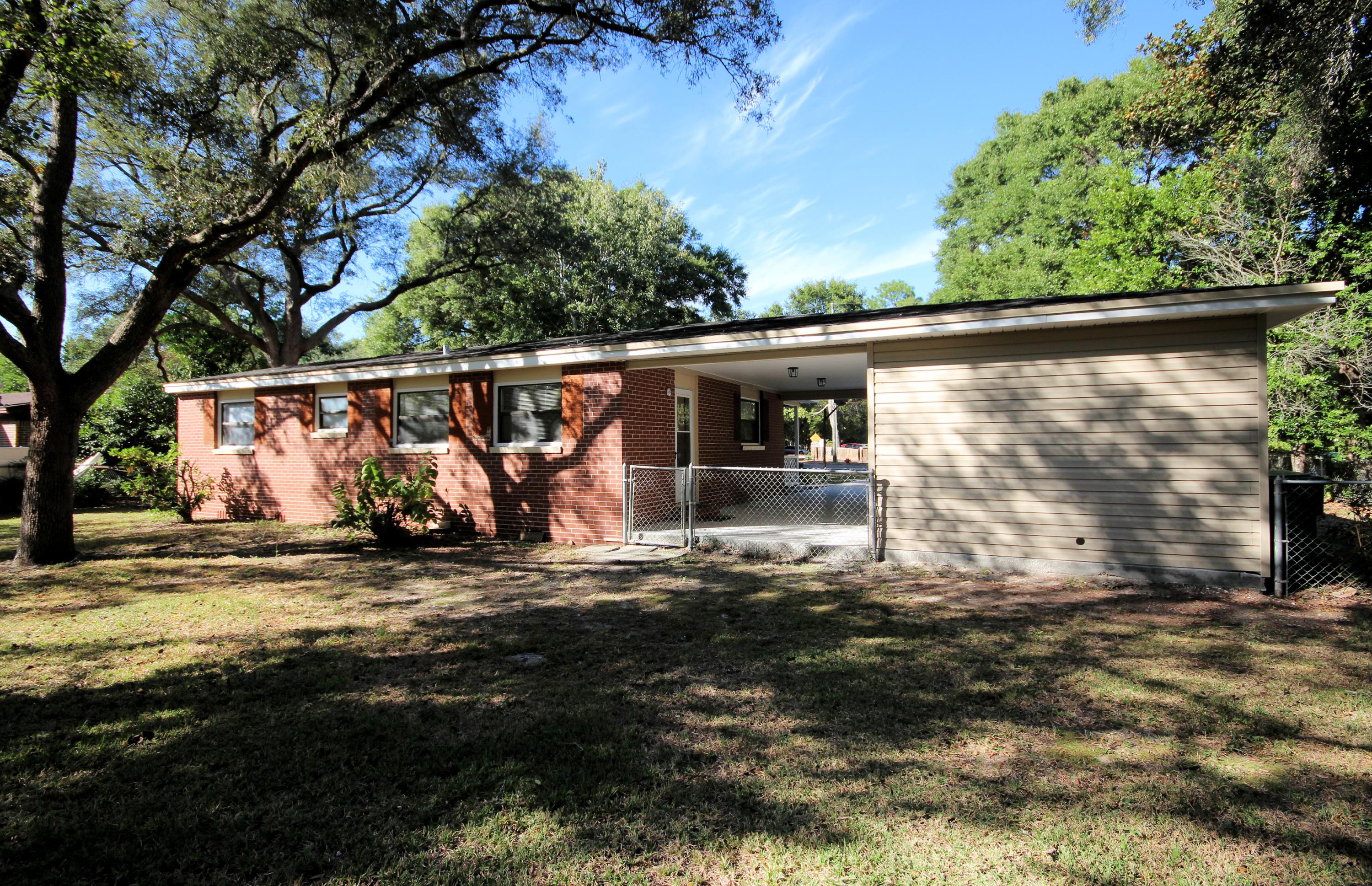 PARTIN BROOKS S/D LOT 31 BLK 1 - Residential