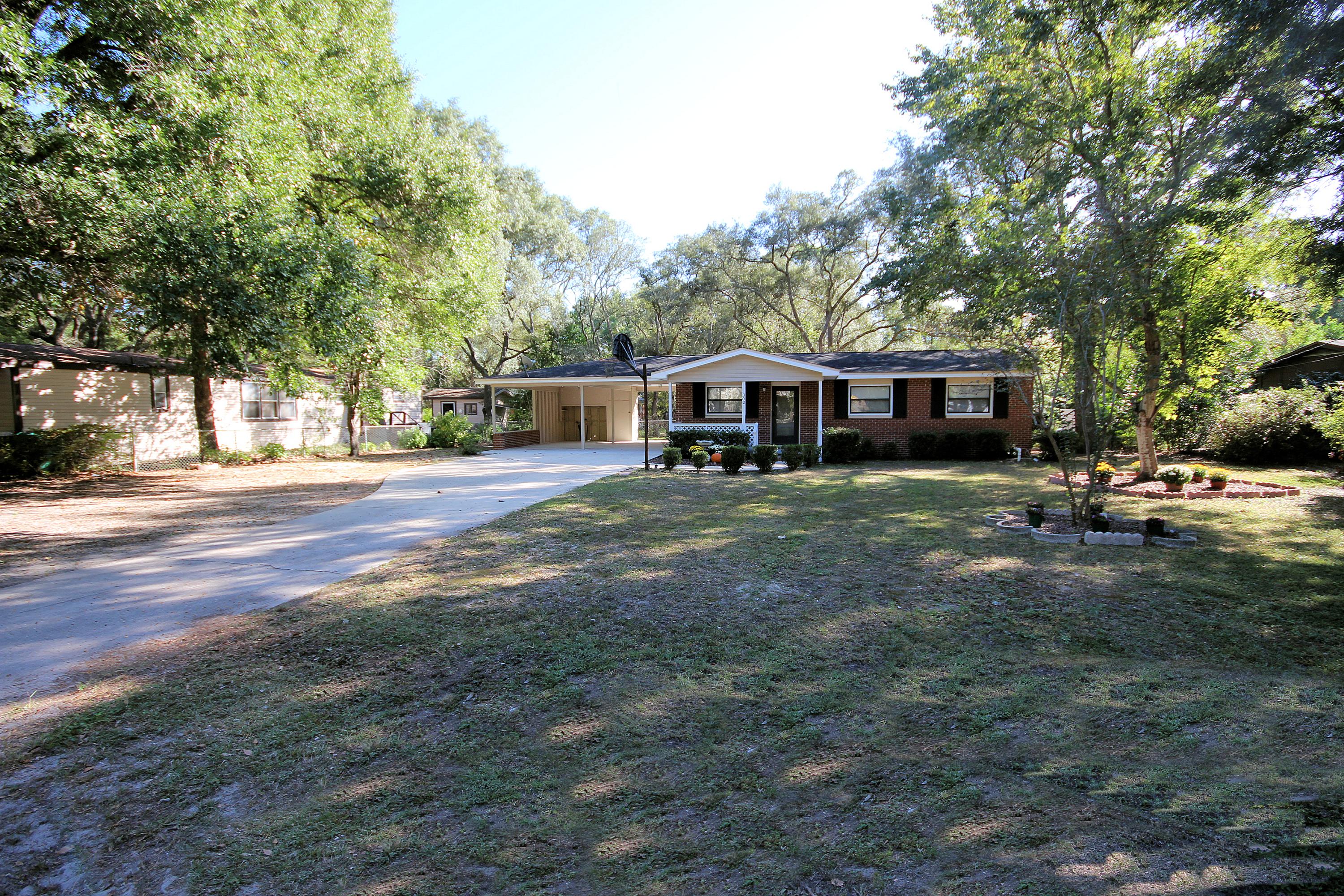 PARTIN BROOKS S/D LOT 31 BLK 1 - Residential