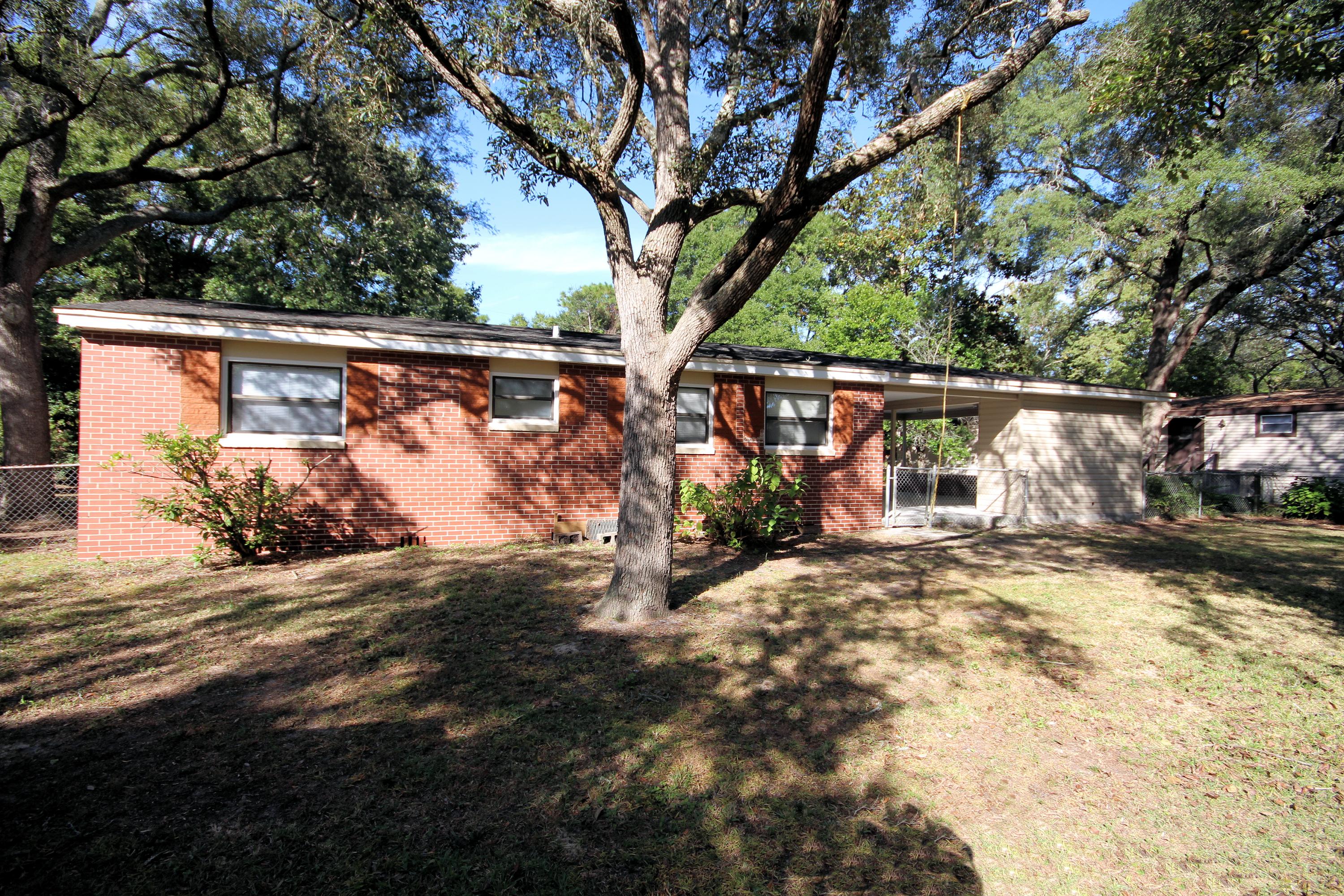 PARTIN BROOKS S/D LOT 31 BLK 1 - Residential