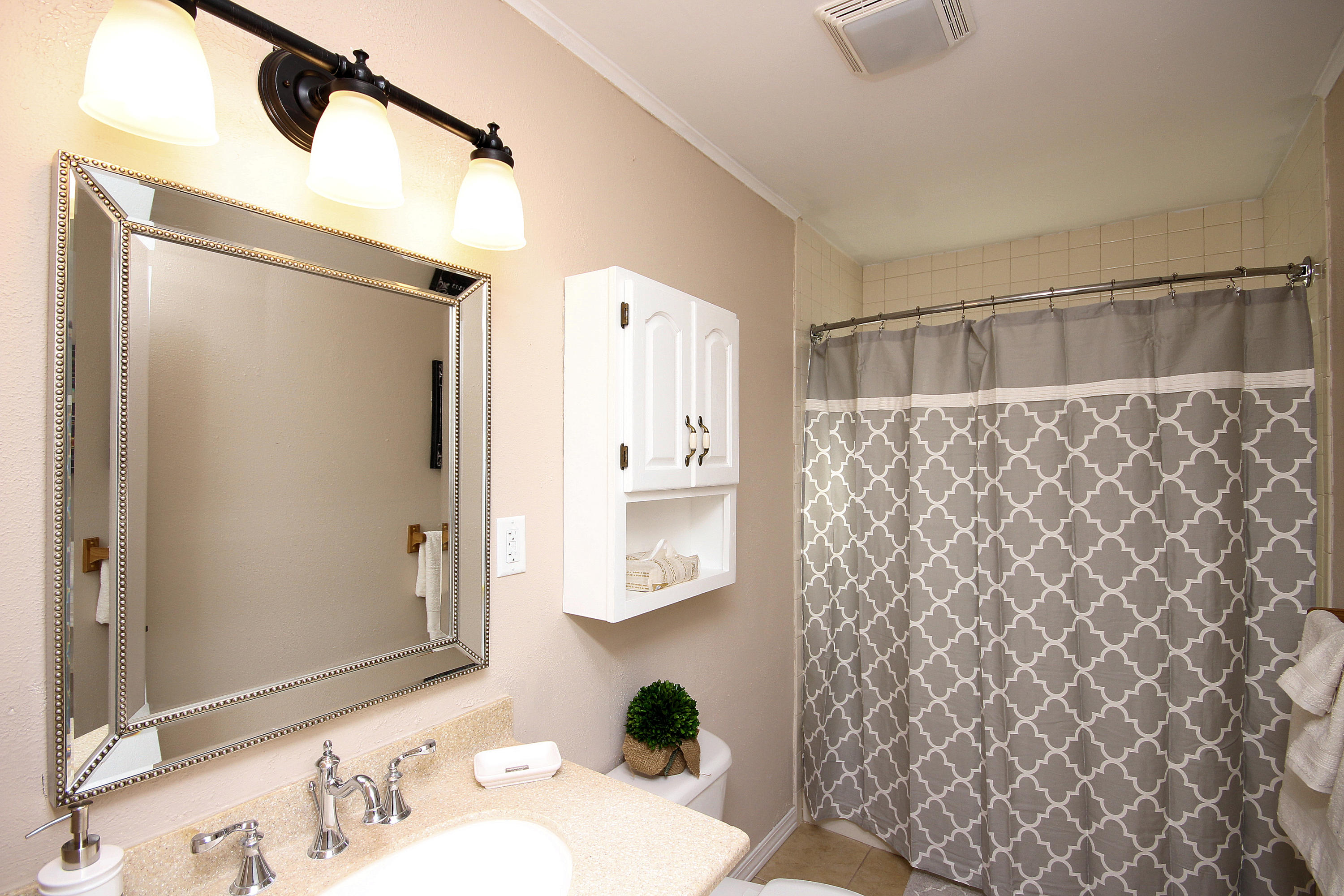 PARTIN BROOKS S/D LOT 31 BLK 1 - Residential