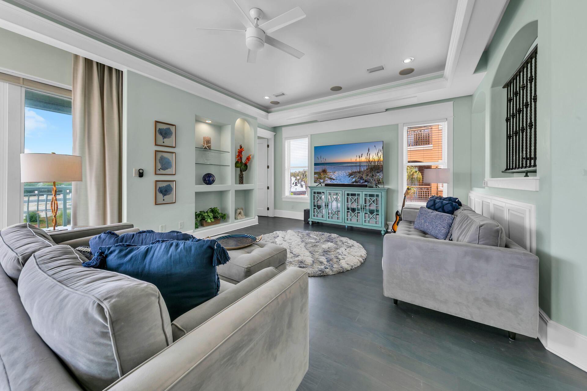 EMERALD WATERS VILLAGE - Residential