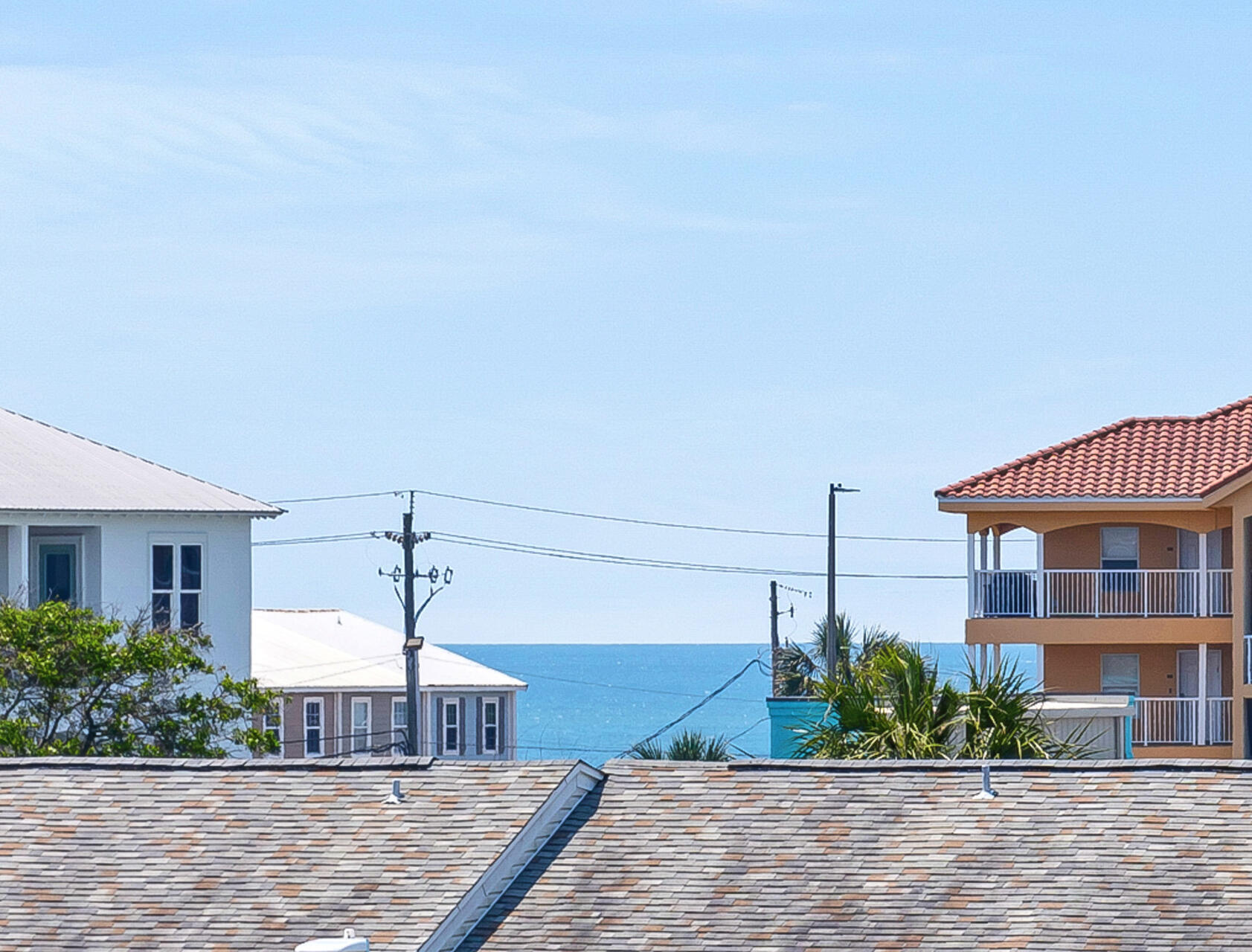 EMERALD WATERS VILLAGE - Residential