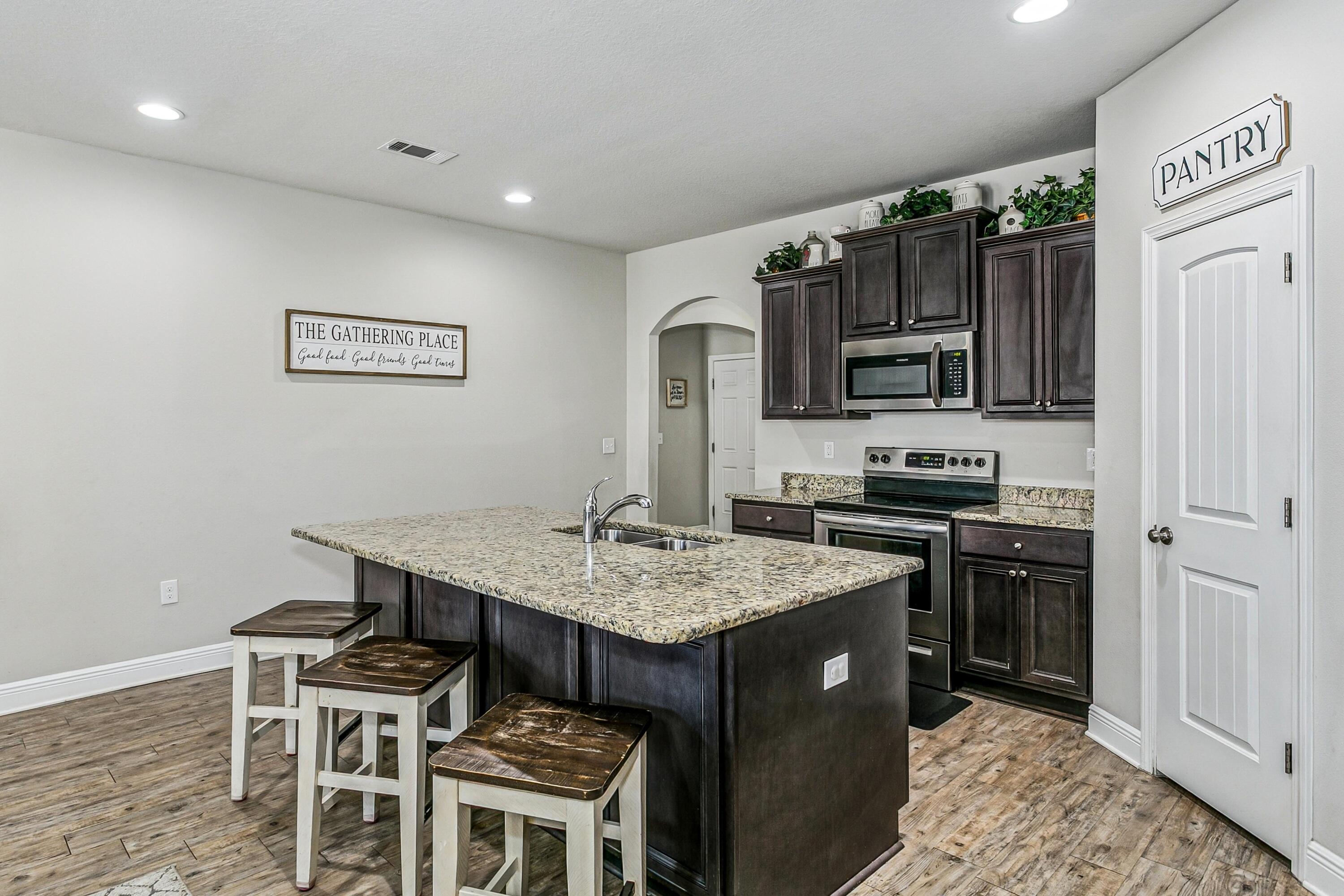 Redstone Commons - Residential