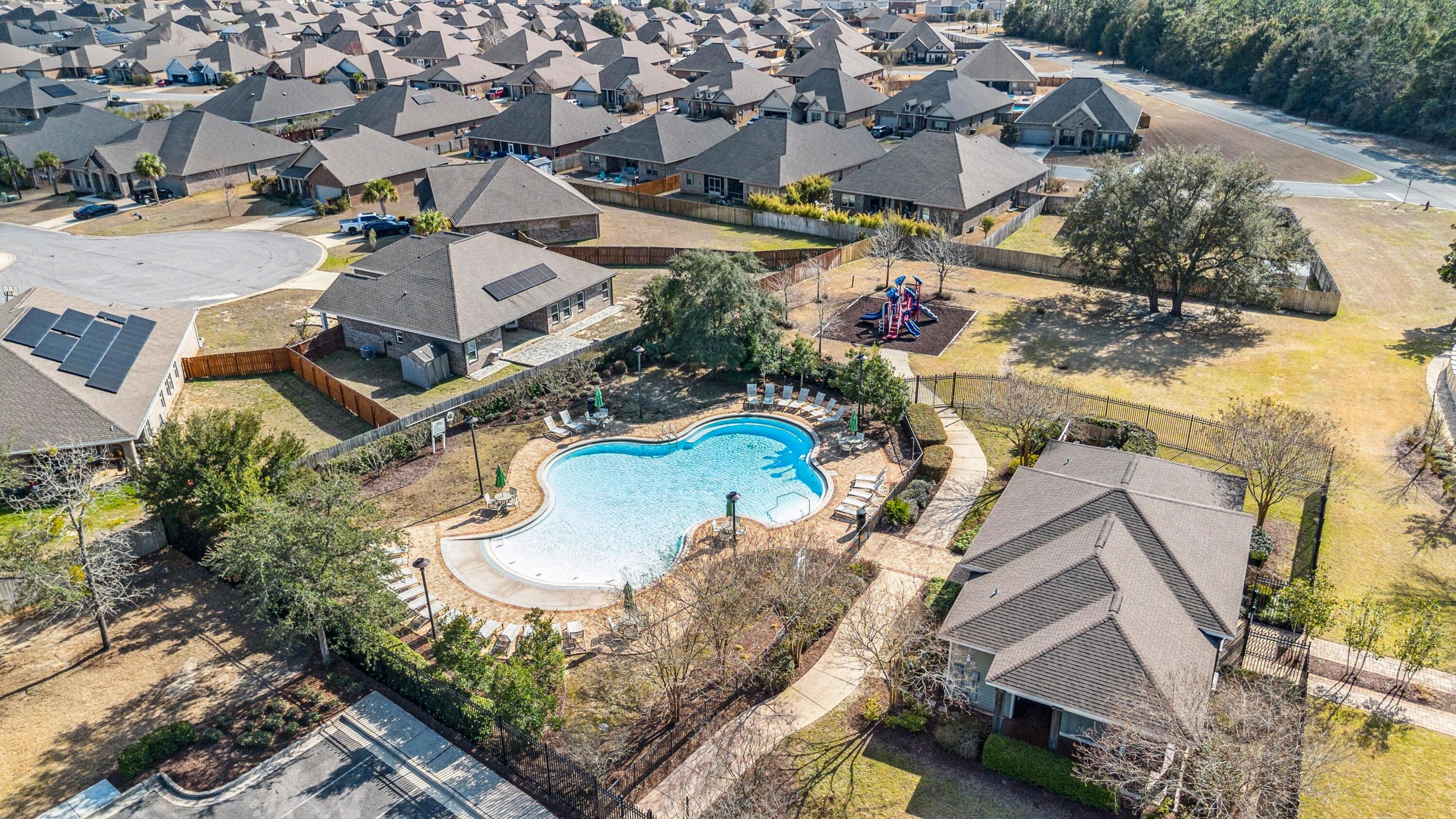 Redstone Commons - Residential