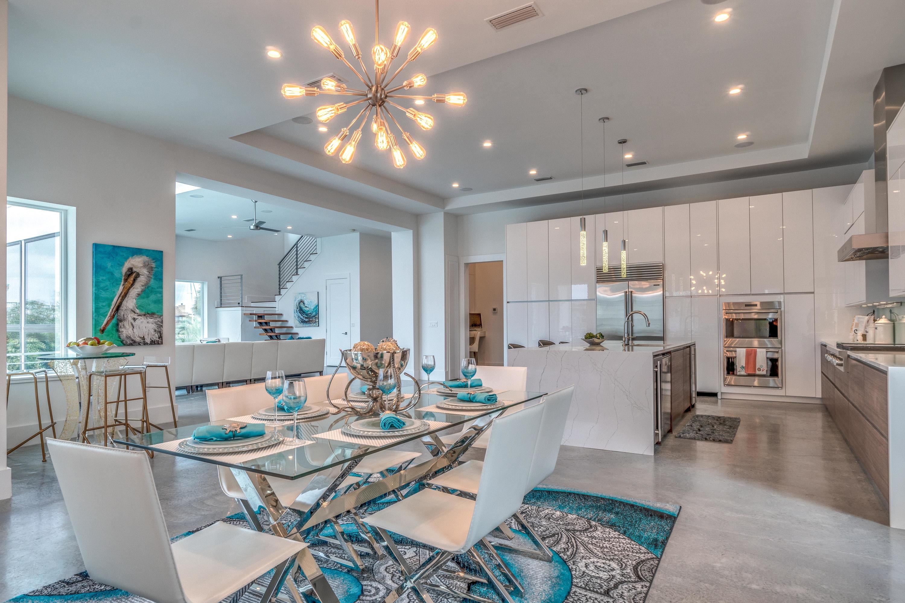 HOLIDAY ISLE - Residential