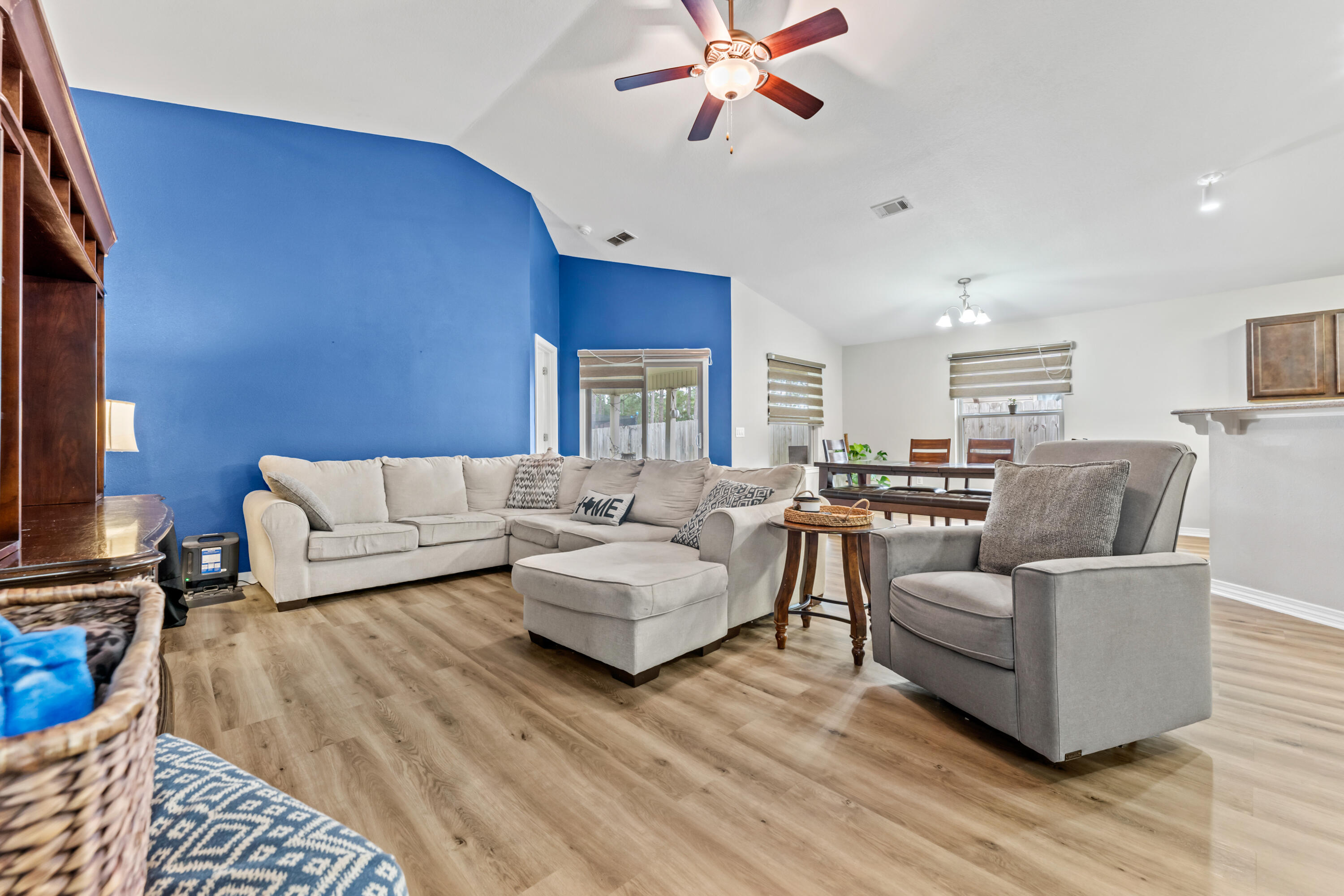 NAVARRE S/D 2ND ADDN - Residential