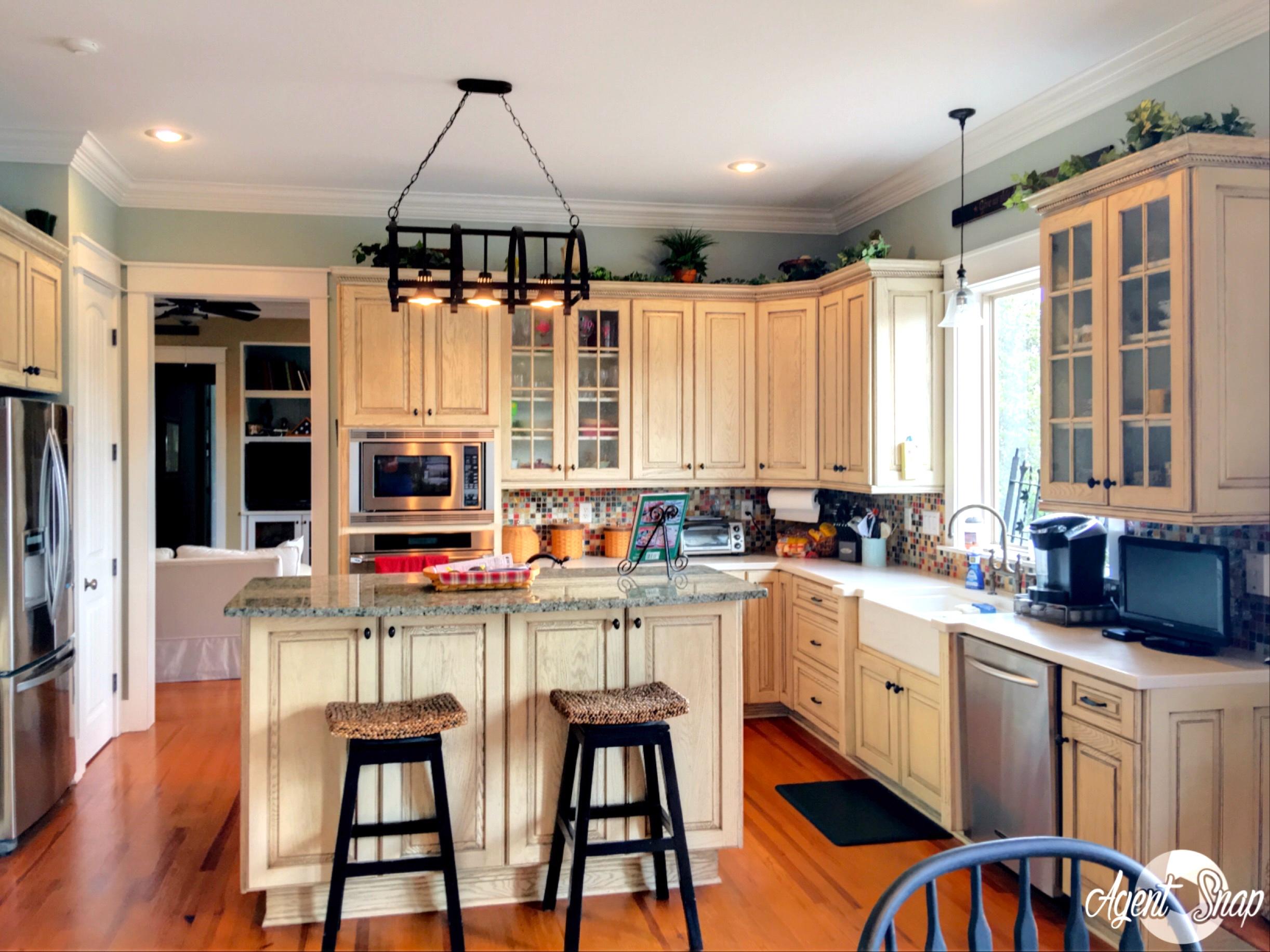 PARKWOOD ESTATES PH 2 BLUEWATER BAY - Residential