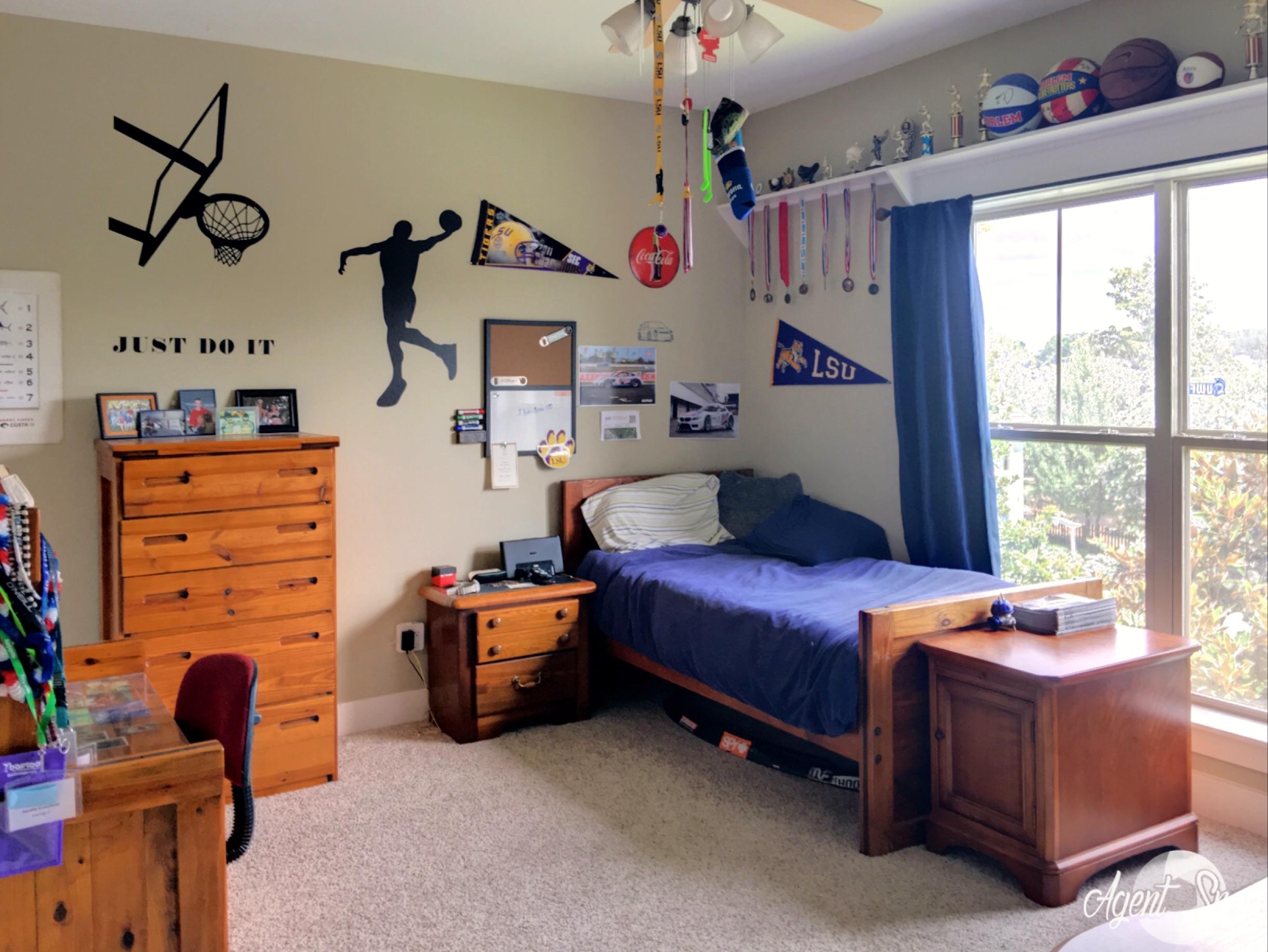 PARKWOOD ESTATES PH 2 BLUEWATER BAY - Residential