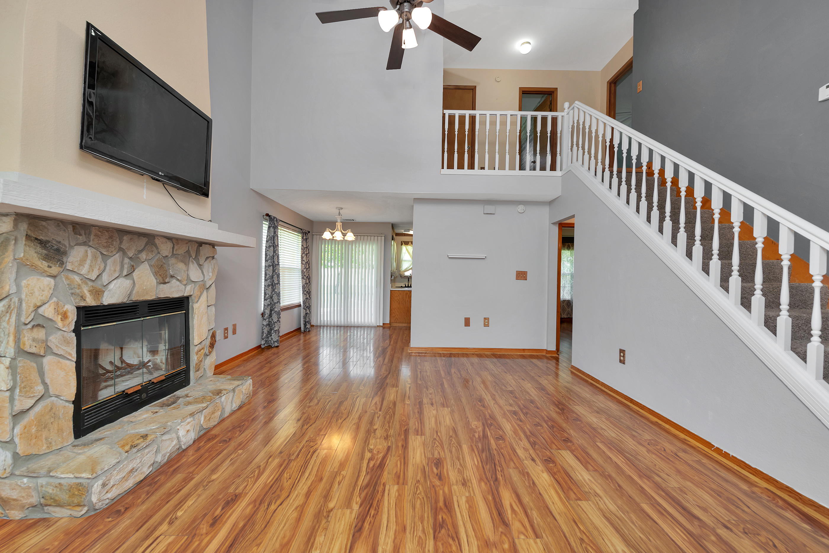 WILLOW RIDGE - Residential