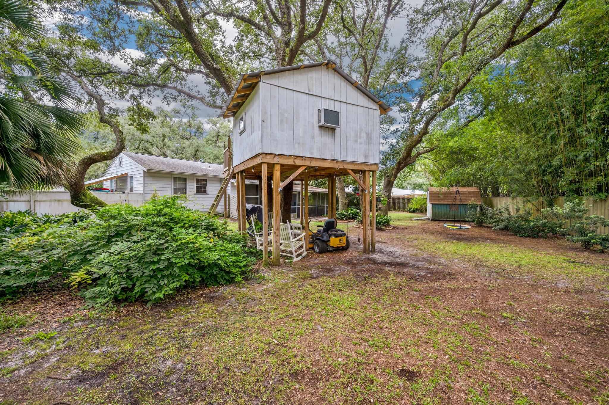 GARNIERS BEACH - Residential