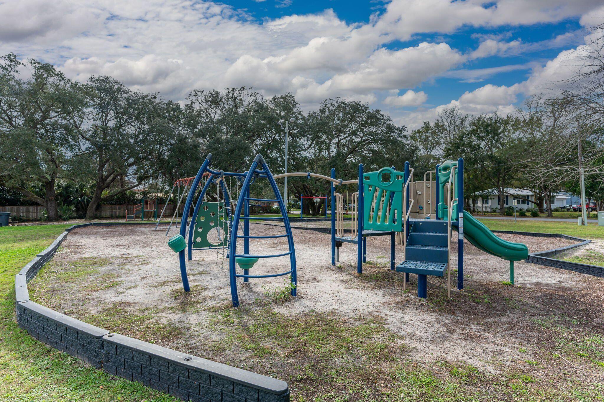 GARNIERS BEACH - Residential