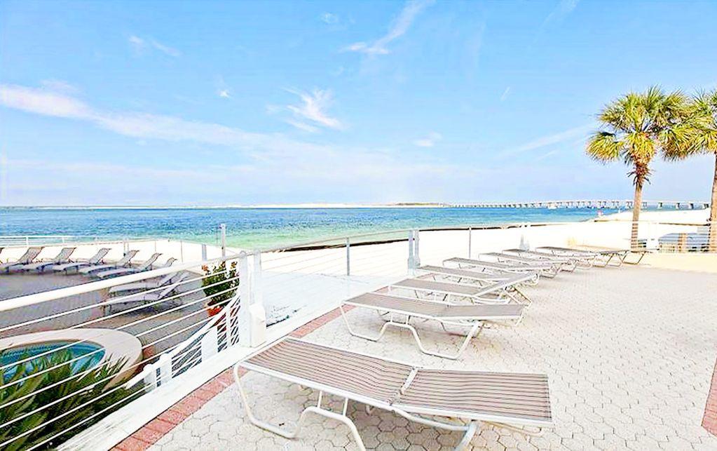 EAST PASS TOWERS CONDO - Residential