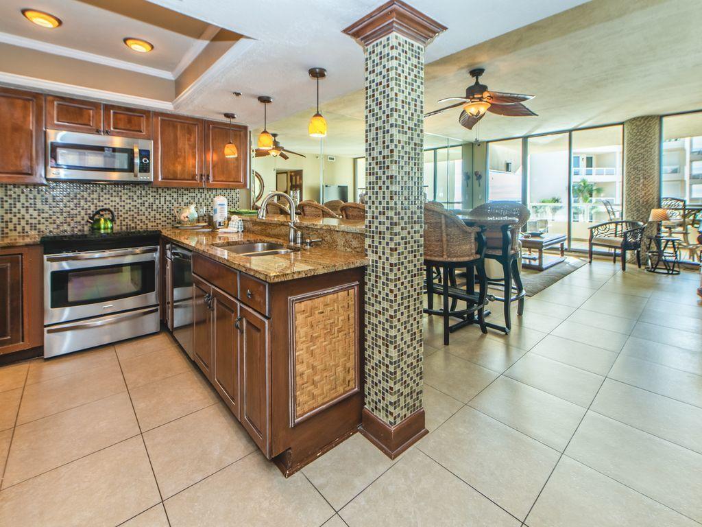 EAST PASS TOWERS CONDO - Residential