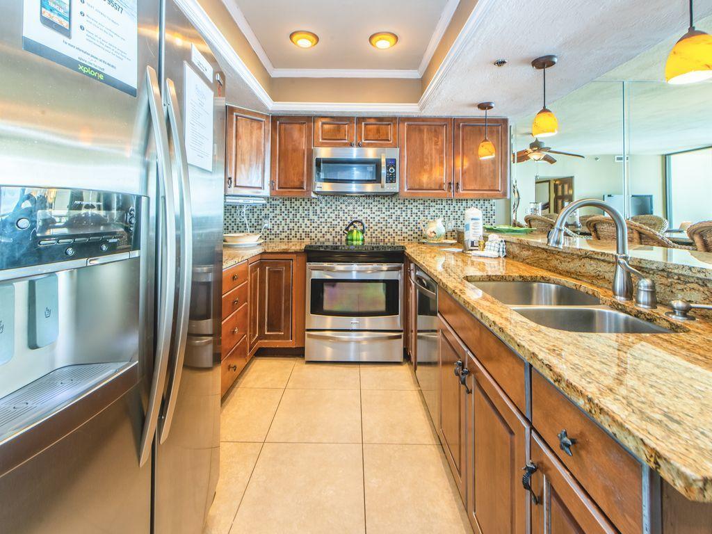 EAST PASS TOWERS CONDO - Residential