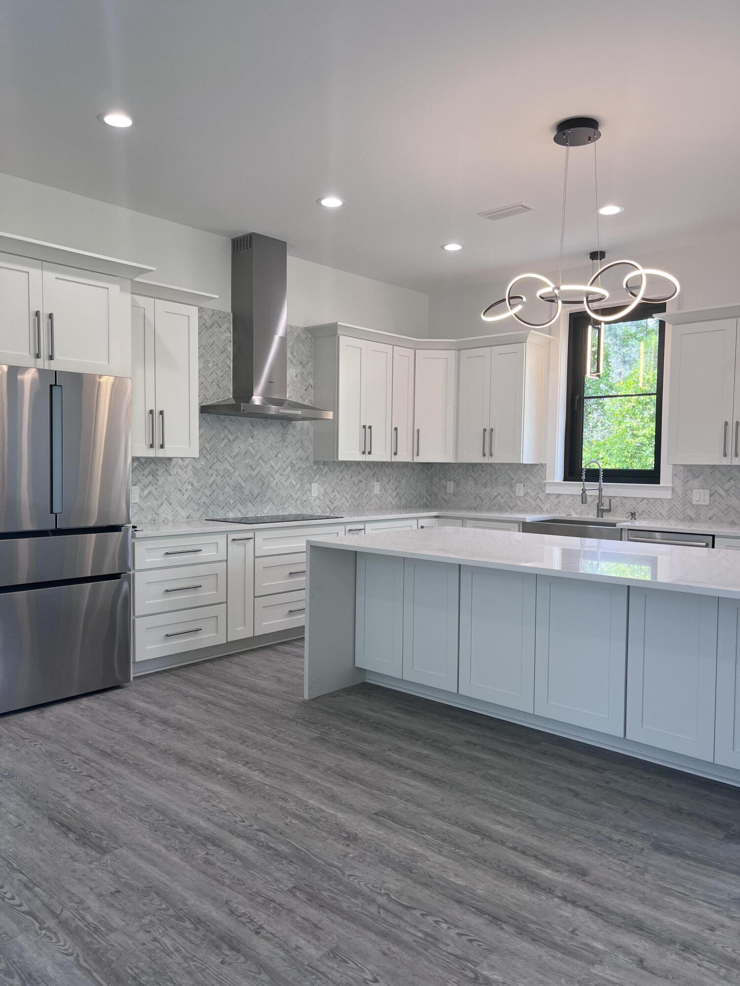 MACK BAYOU ESTATES - Residential