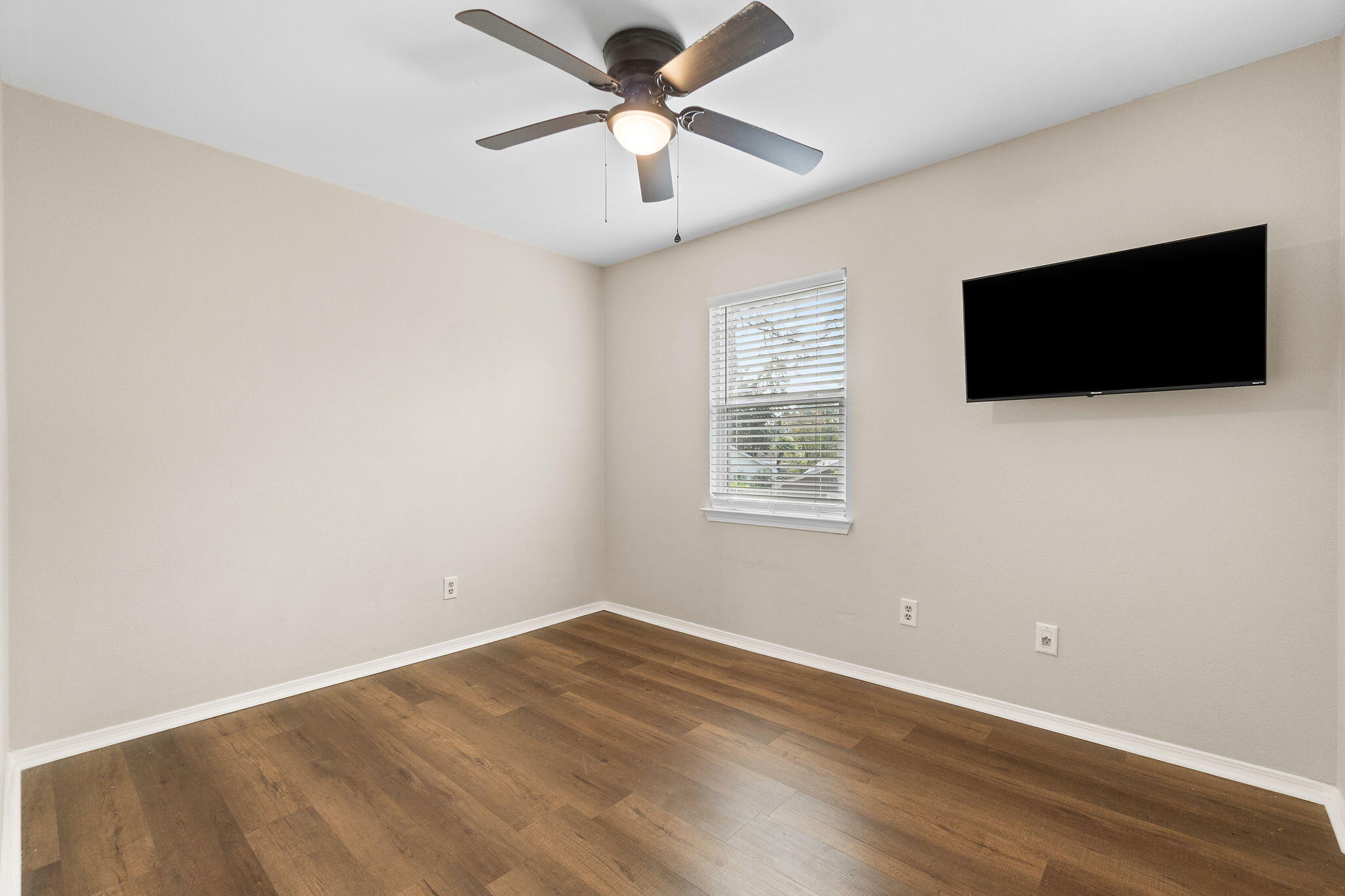 SANDPIPER VILLAGE - Residential