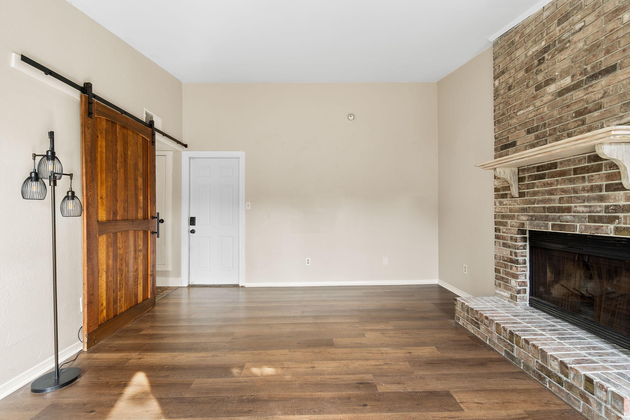 SANDPIPER VILLAGE - Residential