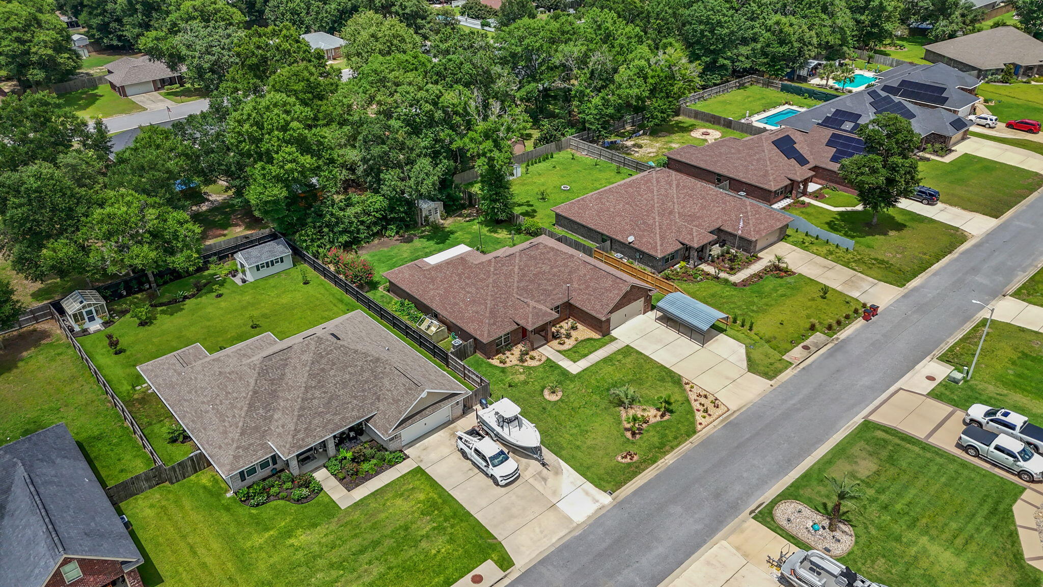 PLANTATION WOODS - Residential