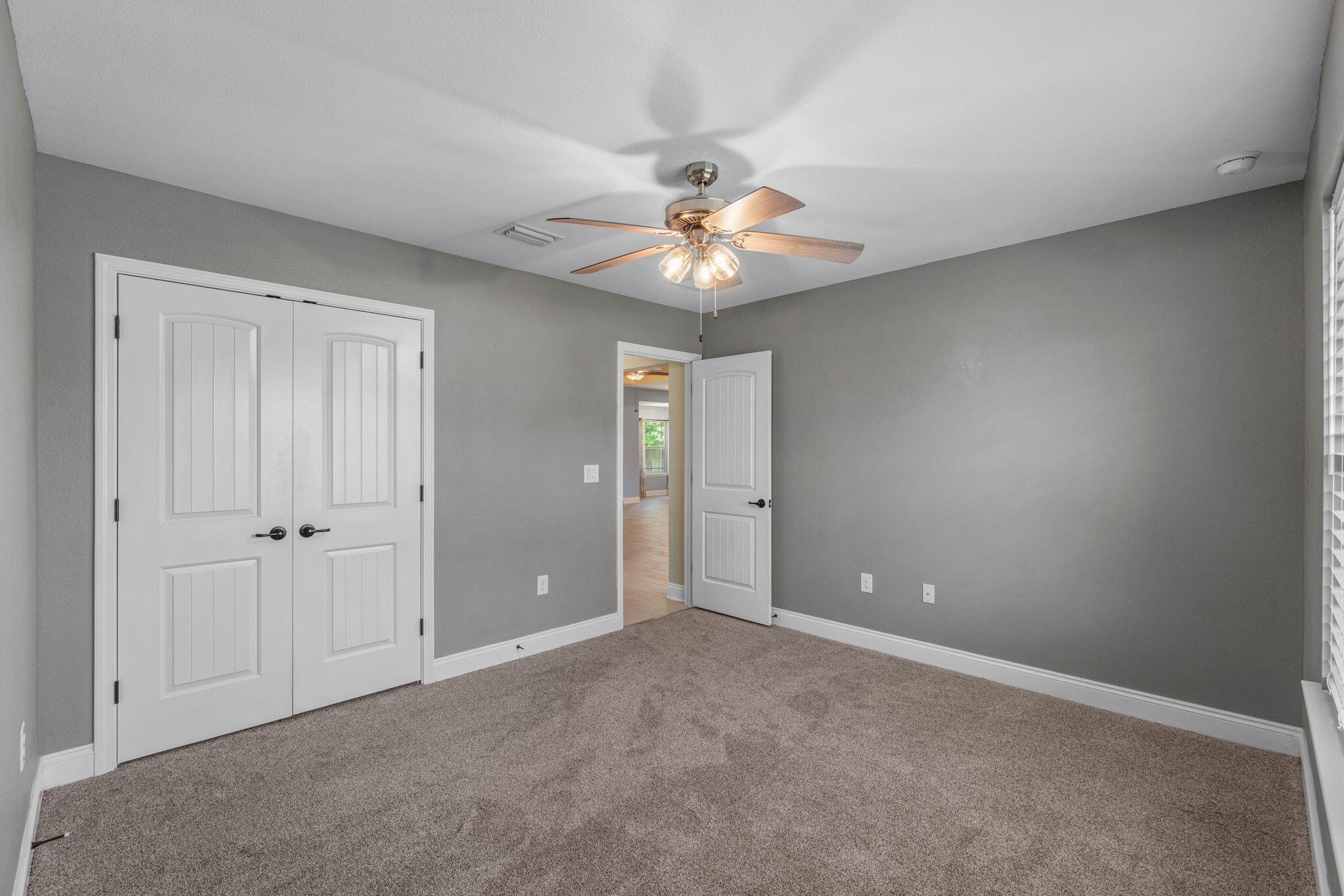 PLANTATION WOODS - Residential