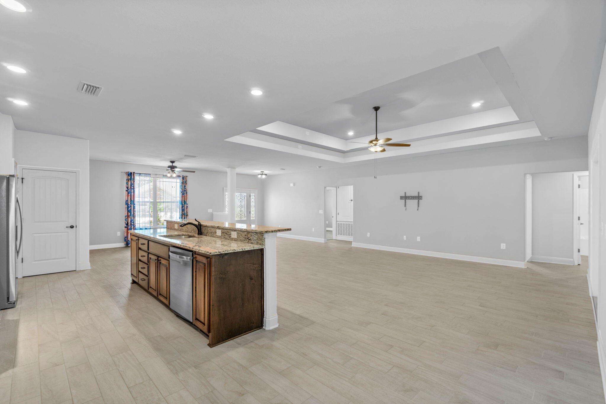 PLANTATION WOODS - Residential