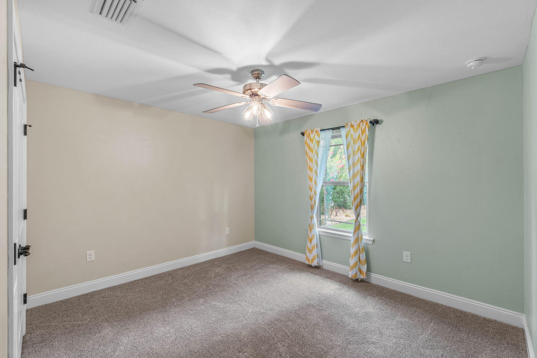 PLANTATION WOODS - Residential