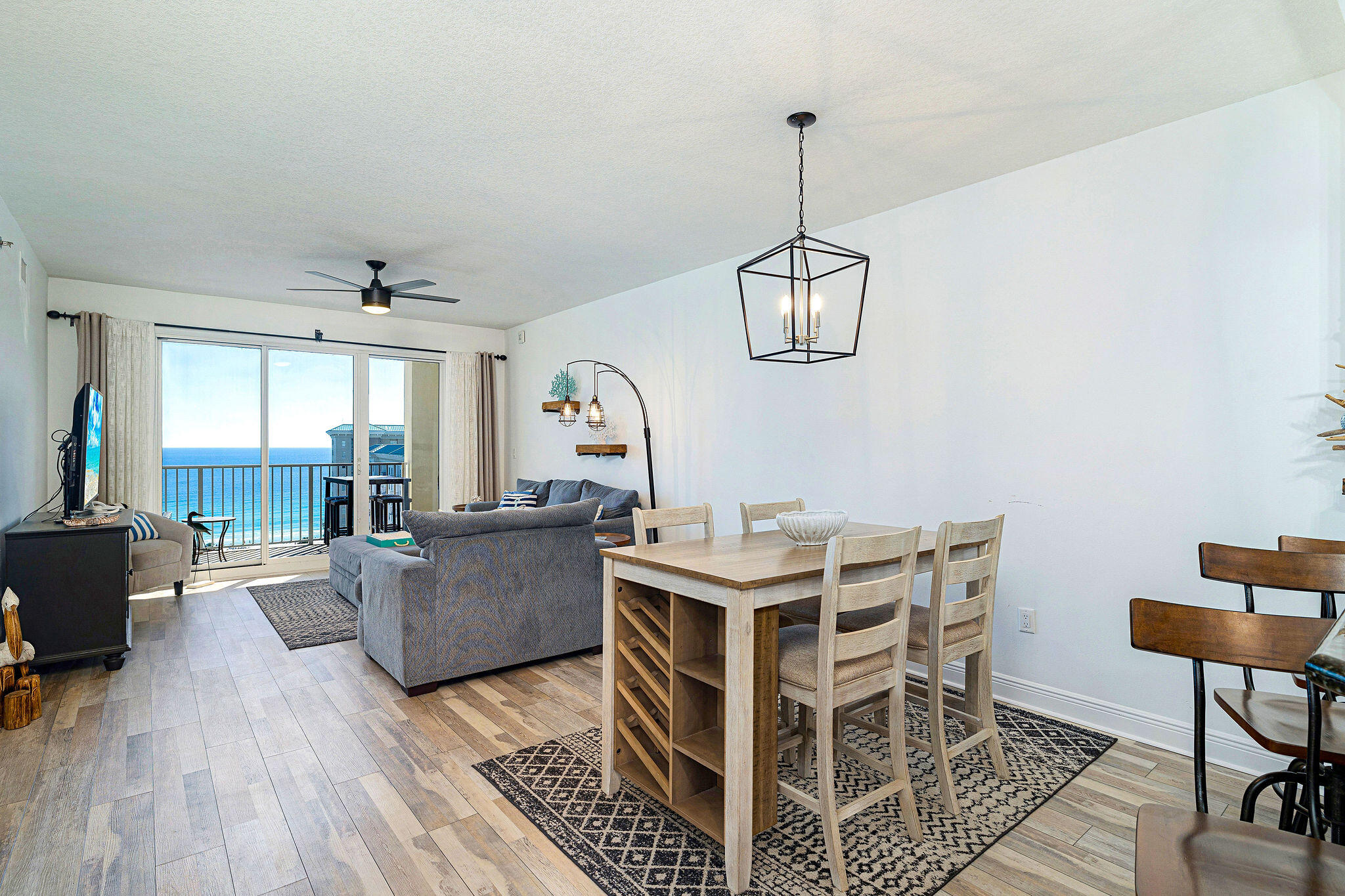 ARIEL DUNES - Residential