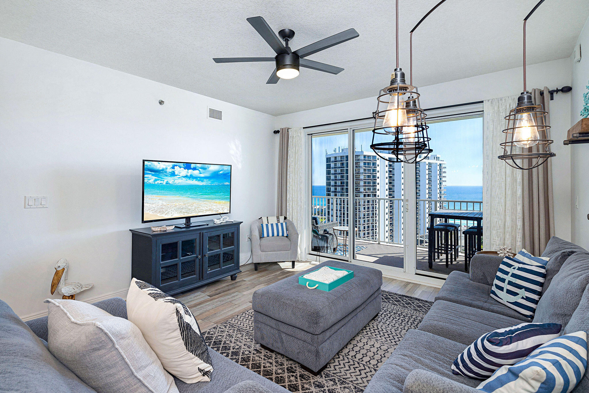 ARIEL DUNES - Residential