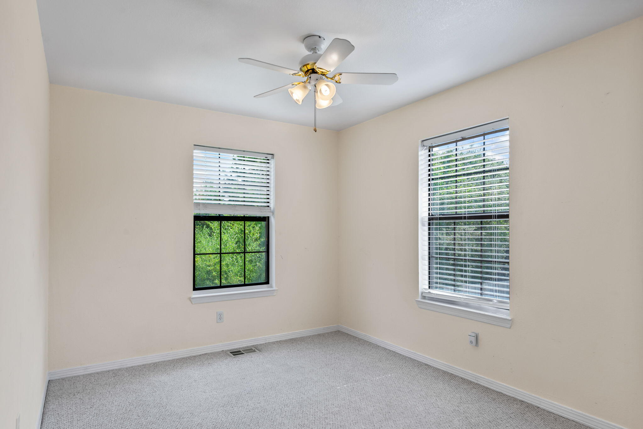 EMERALD POINTE PLAT 2 - Residential